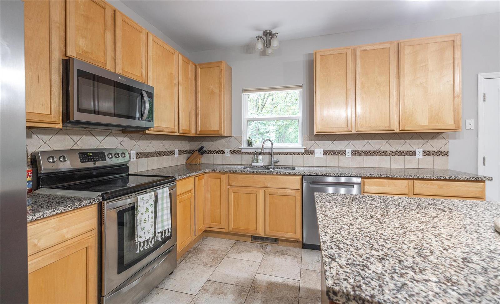 690 Callaway Ridge Drive Property Photo 12