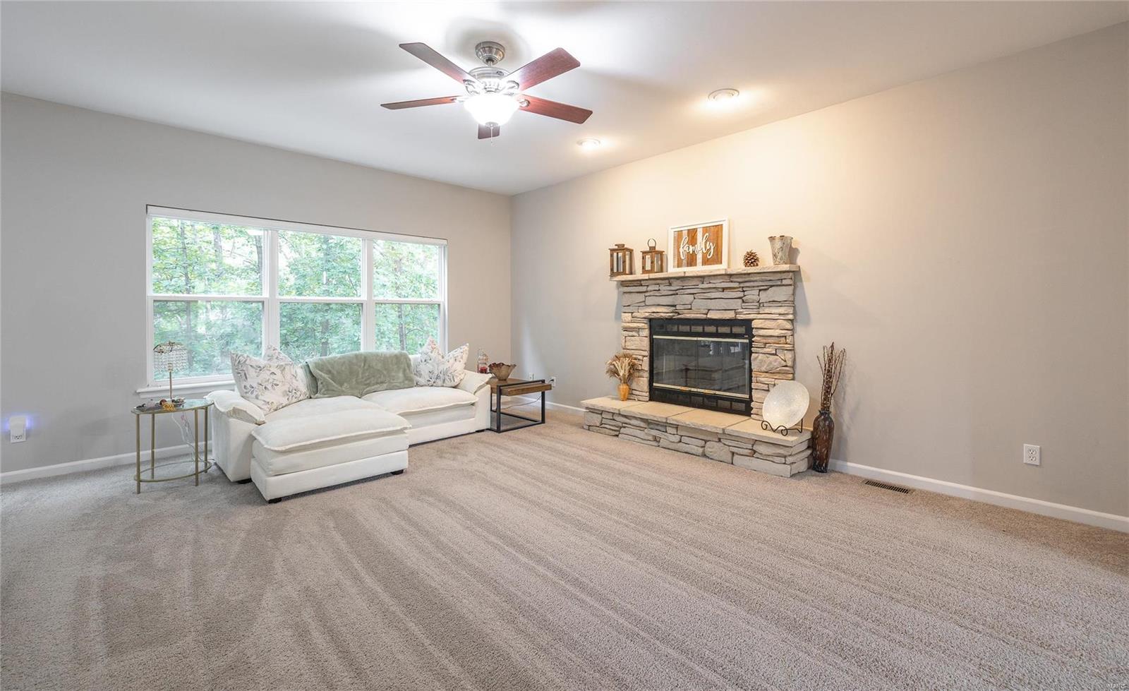 690 Callaway Ridge Drive Property Photo 22