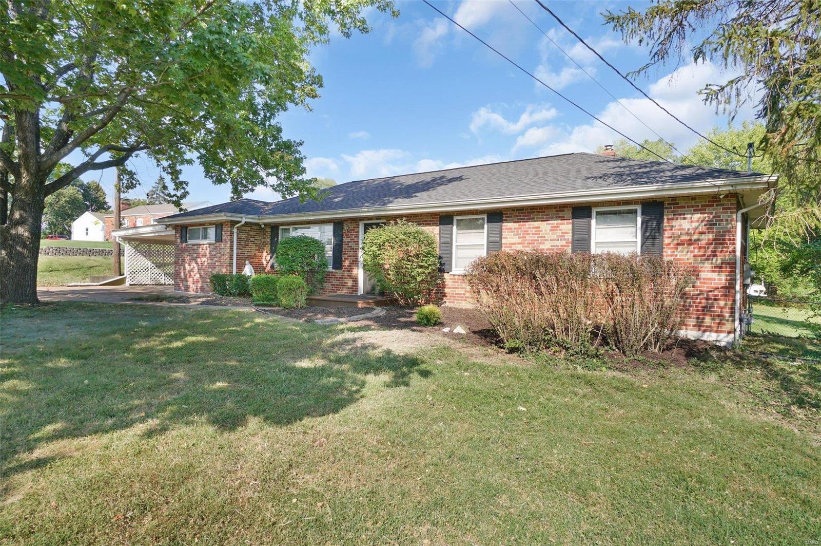 6138 Erb Road Property Photo 1