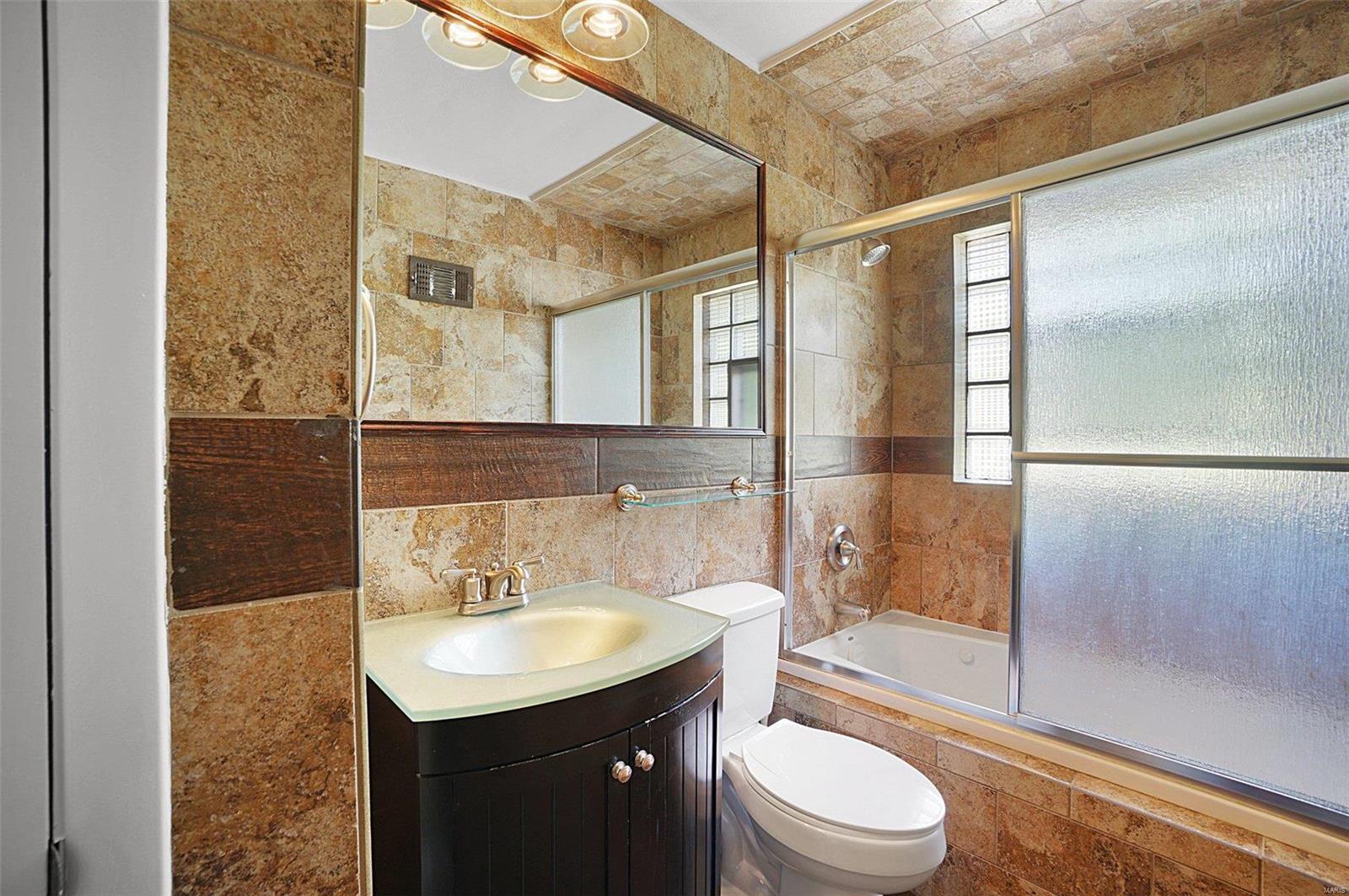 6138 Erb Road Property Photo 11