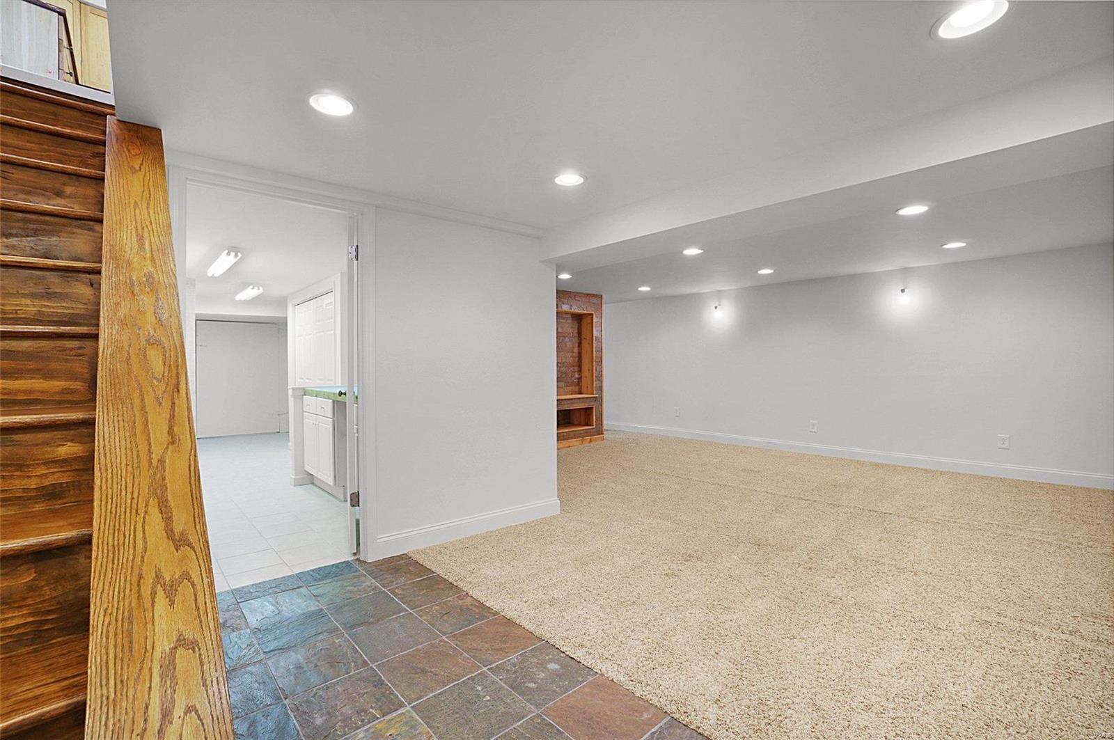 6138 Erb Road Property Photo 15