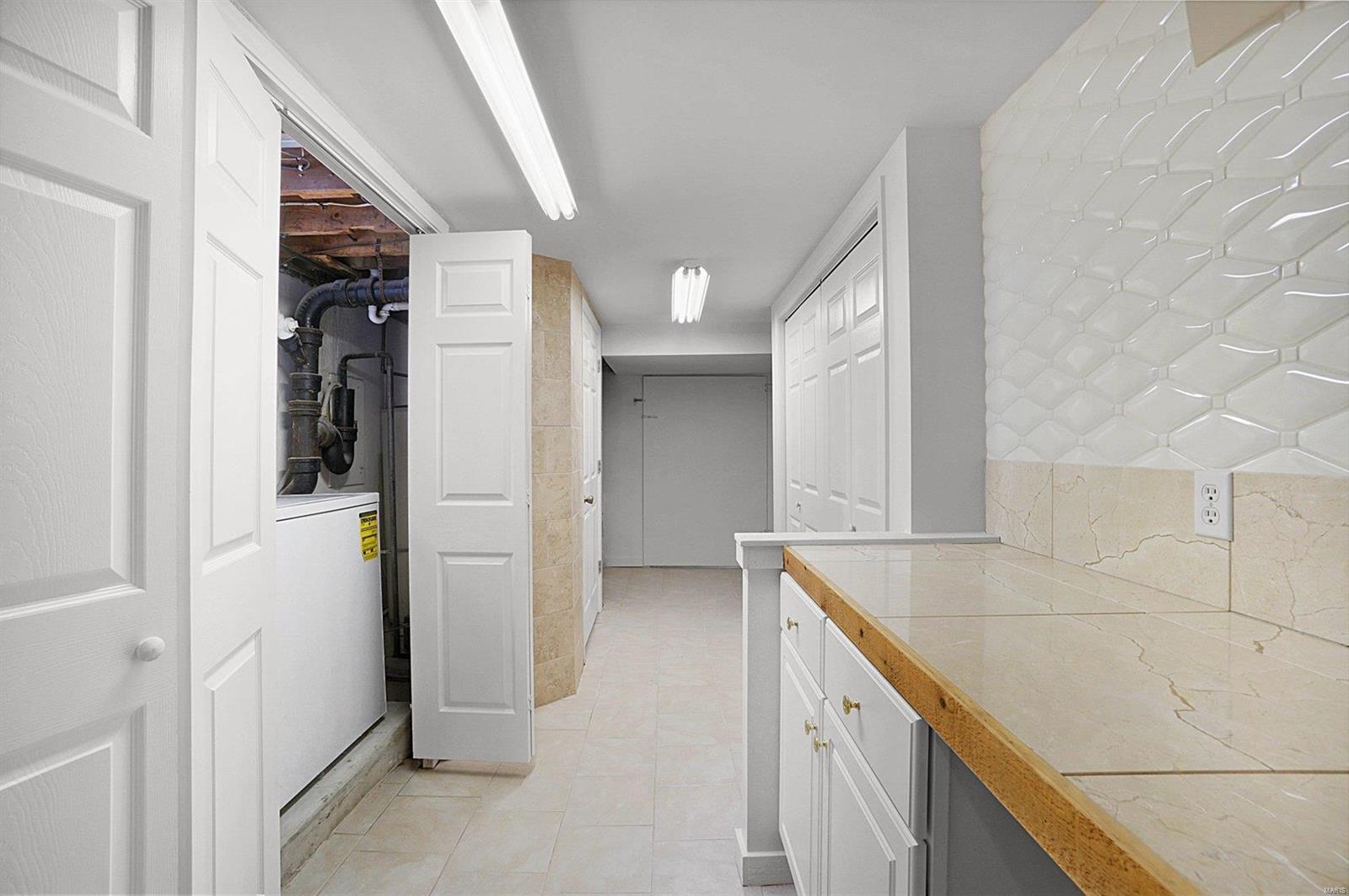 6138 Erb Road Property Photo 16