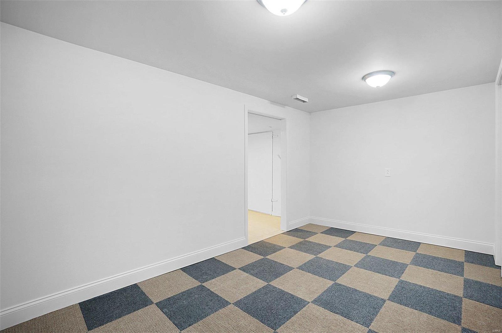 6138 Erb Road Property Photo 18