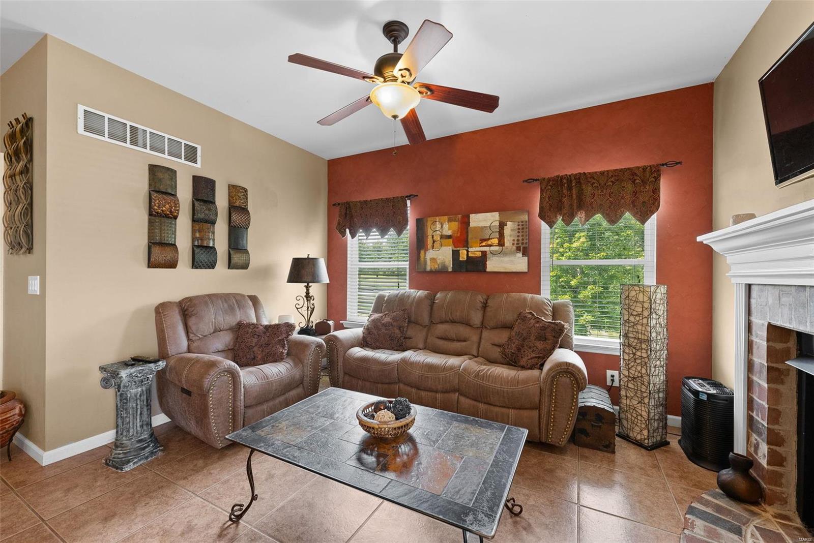 1008 Castleview Court Property Photo 22
