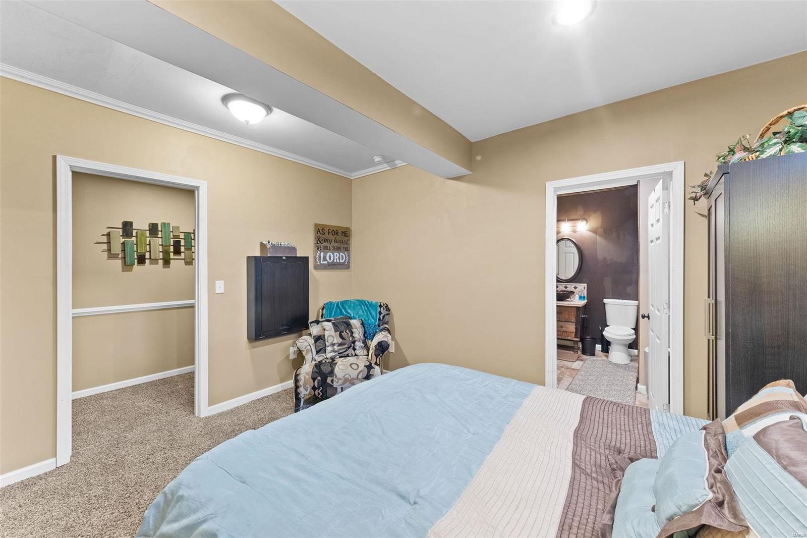 1008 Castleview Court Property Photo 36