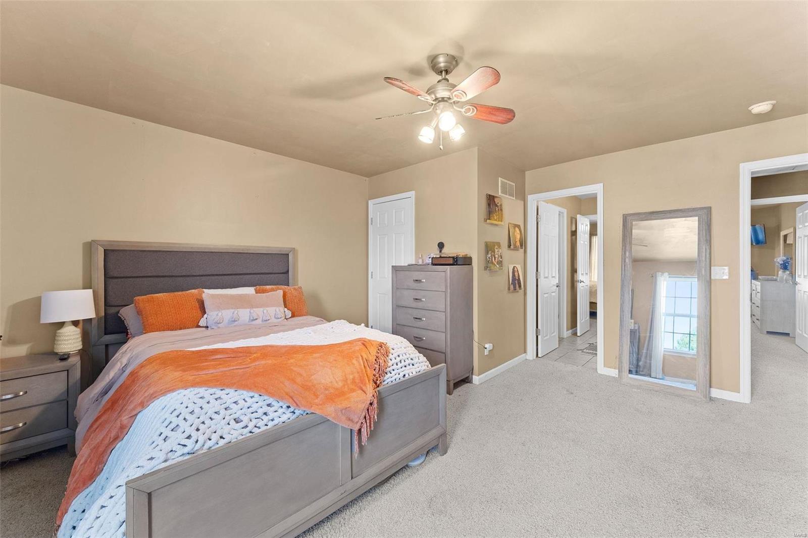 1008 Castleview Court Property Photo 45