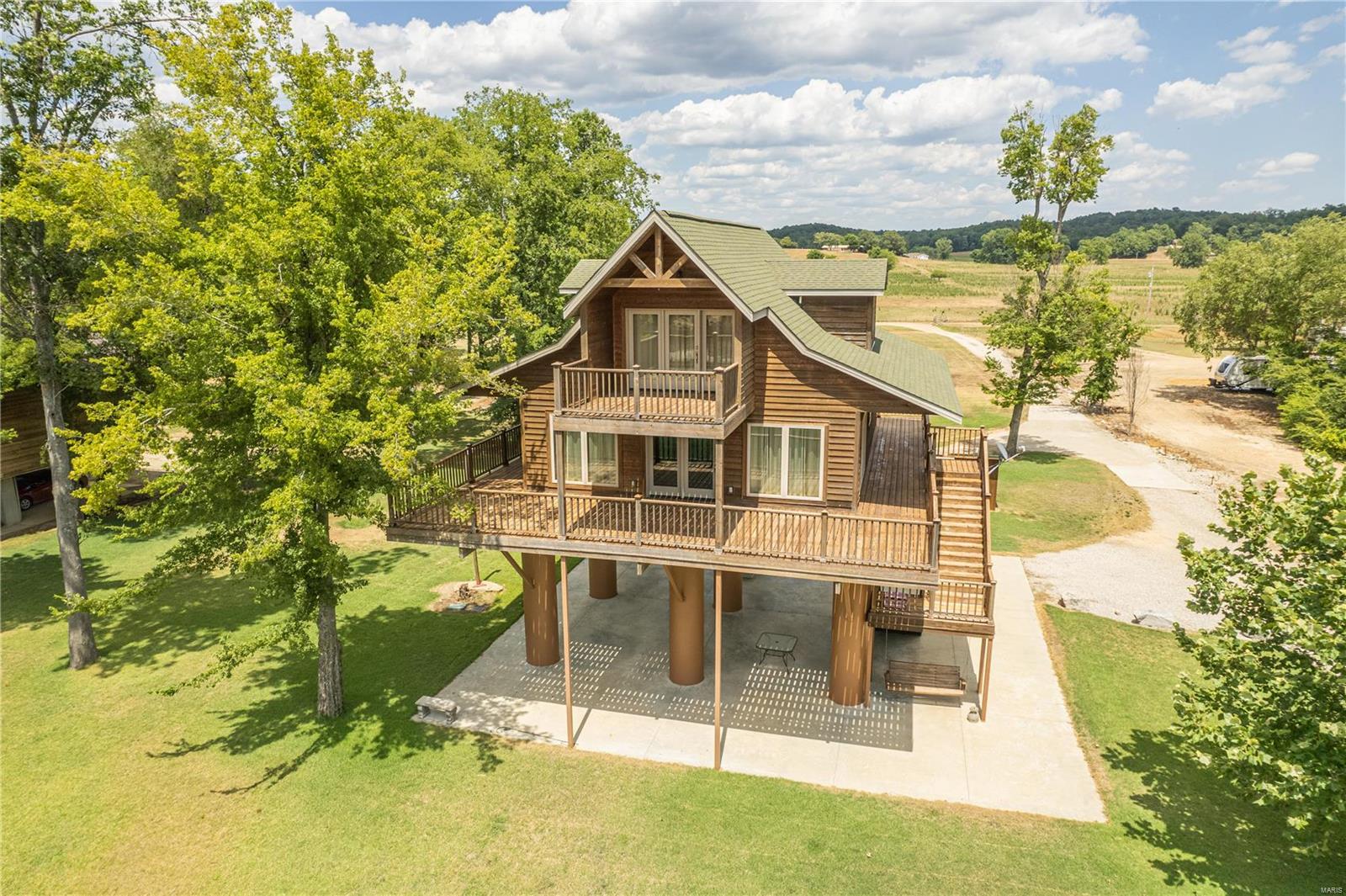 1901 River Valley Road Property Photo 4