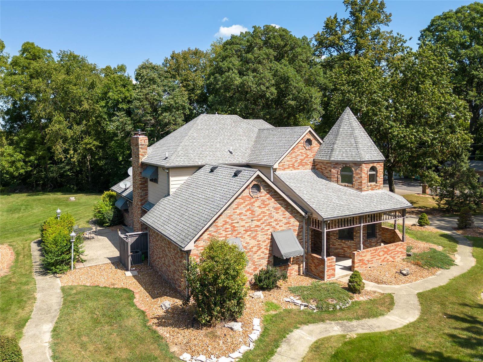 6223 State Route 162 Property Photo 2