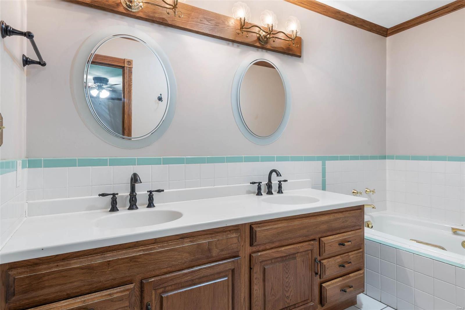 6223 State Route 162 Property Photo 32