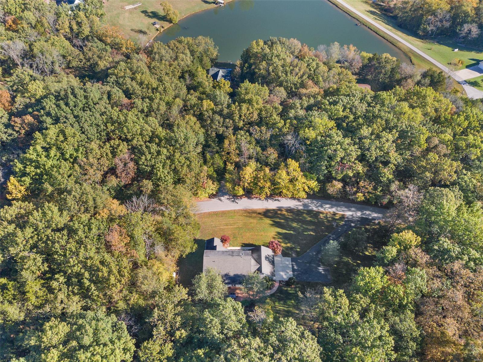 1246 Black Forest Drive West Property Photo 39
