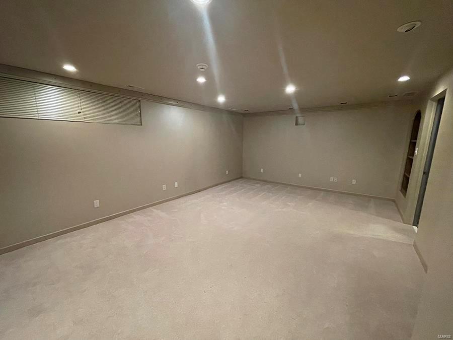 9844 Oak Haven Avenue Property Photo 31