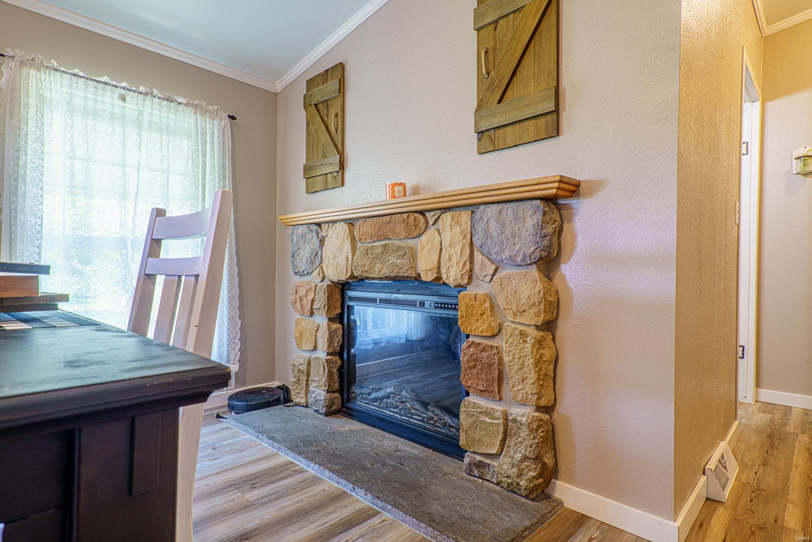 11669 Reed Road Property Photo 9
