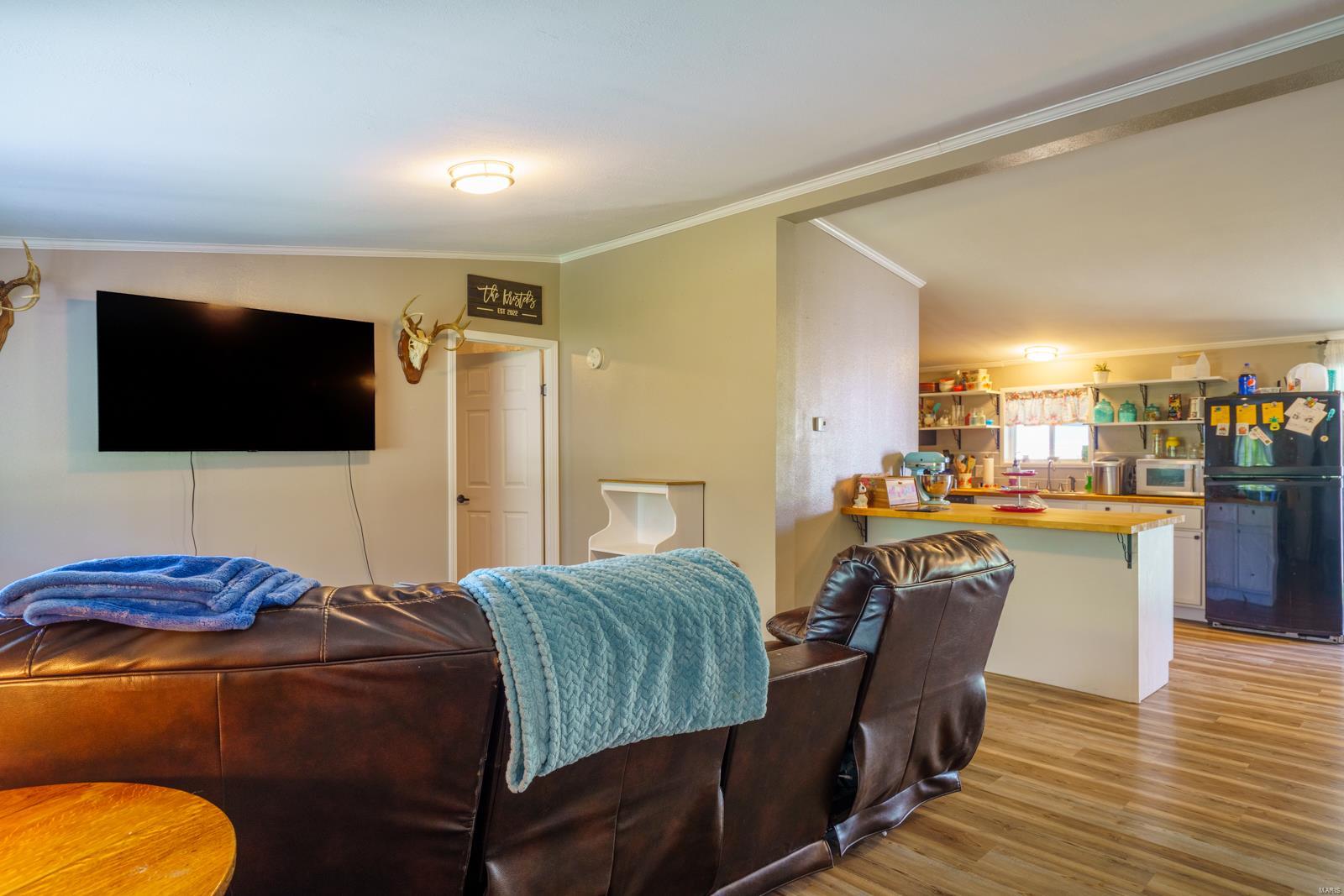 11669 Reed Road Property Photo 10