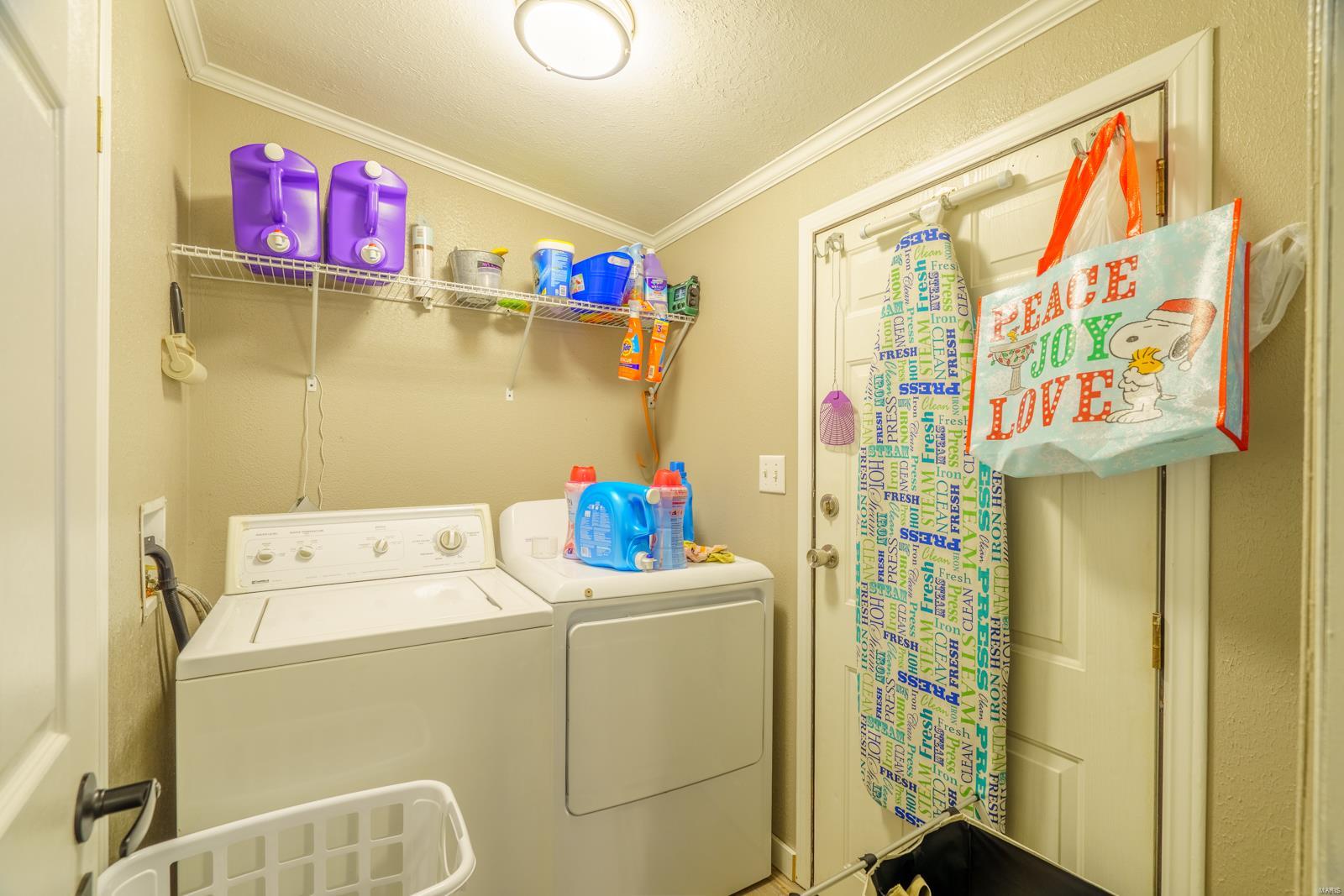 11669 Reed Road Property Photo 12