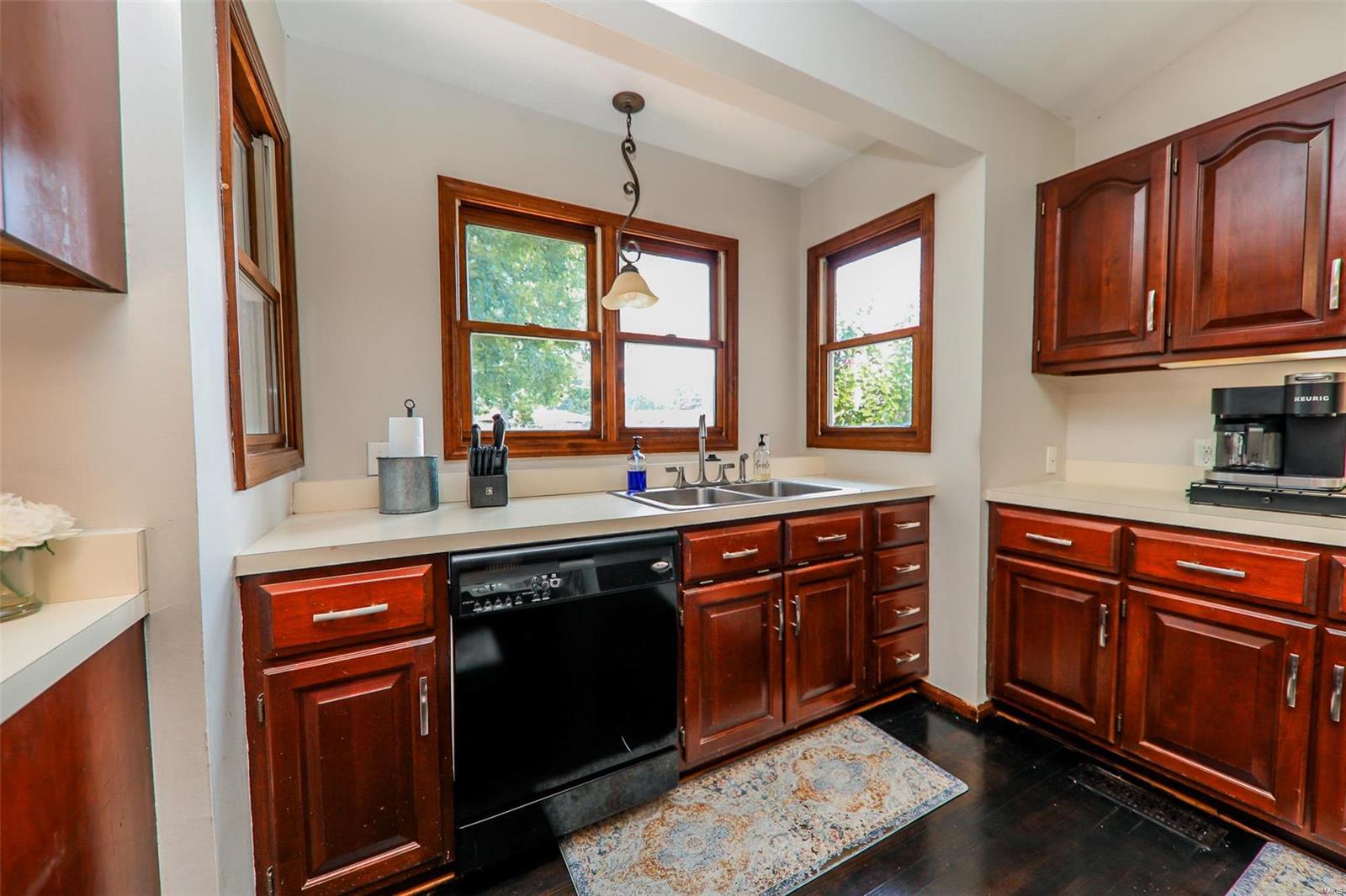 3100 Wabash Avenue Property Photo 5