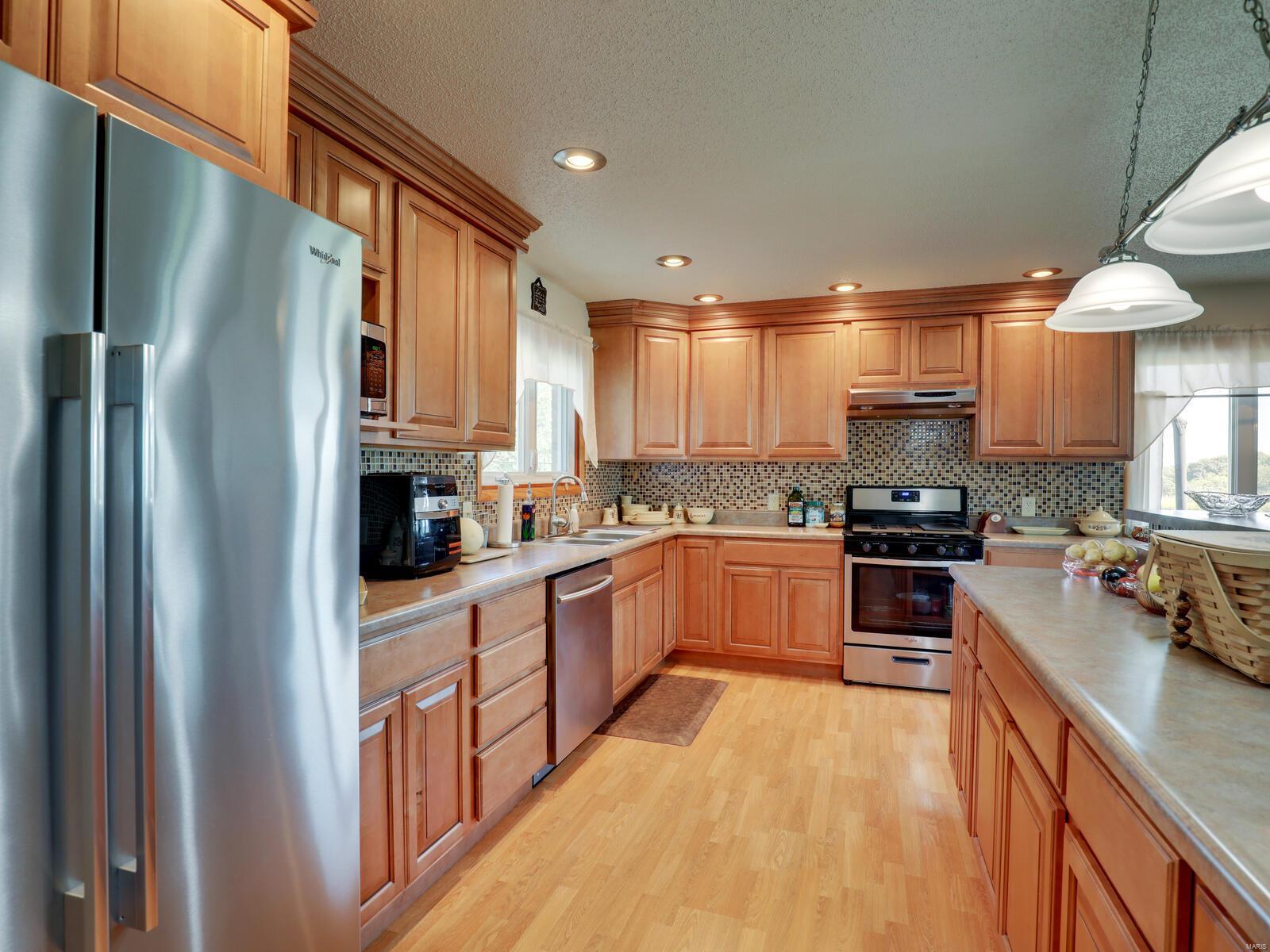 13231 New London Gravel Road Property Photo 4