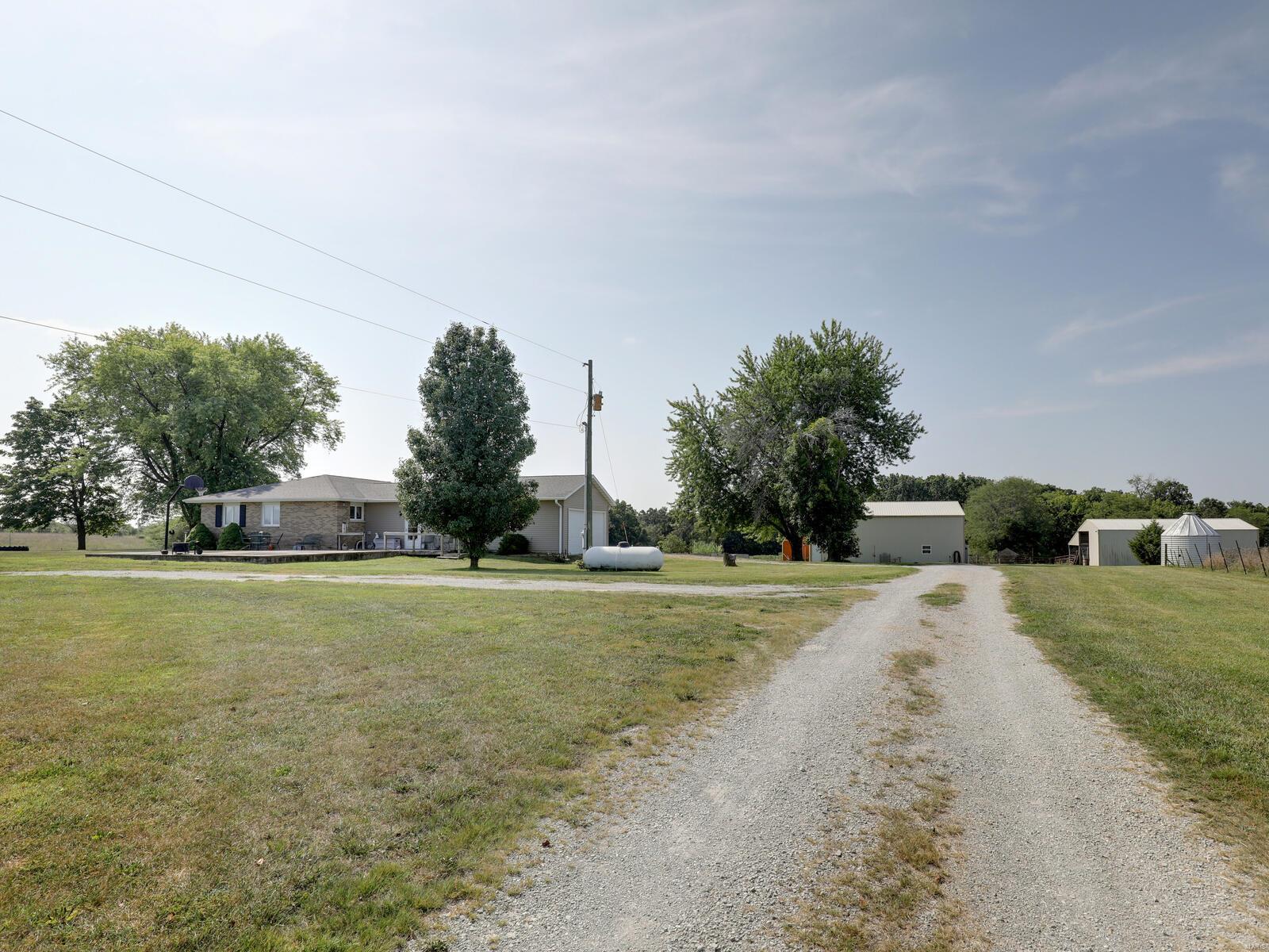 13231 New London Gravel Road Property Photo 27