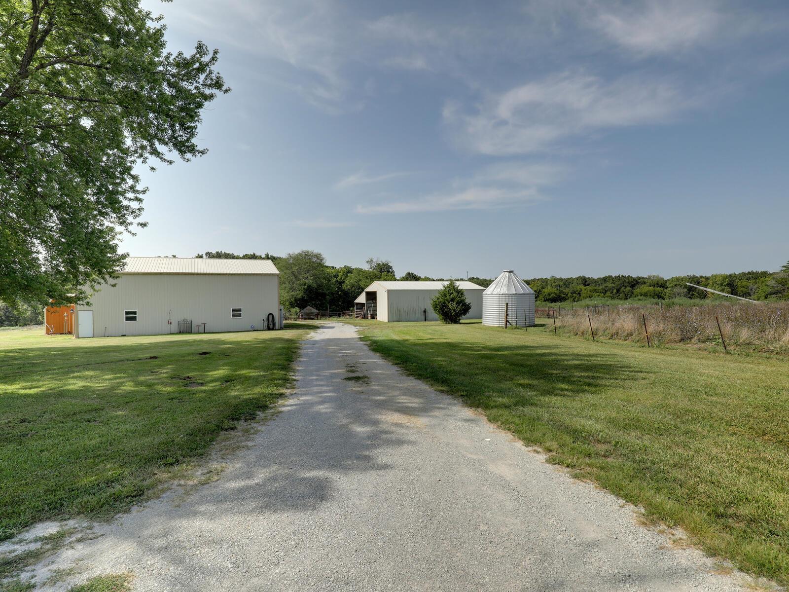 13231 New London Gravel Road Property Photo 33