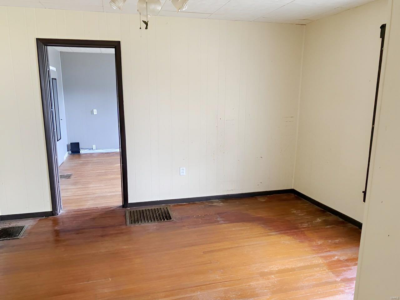 404 E Lafayette Street Property Photo 6