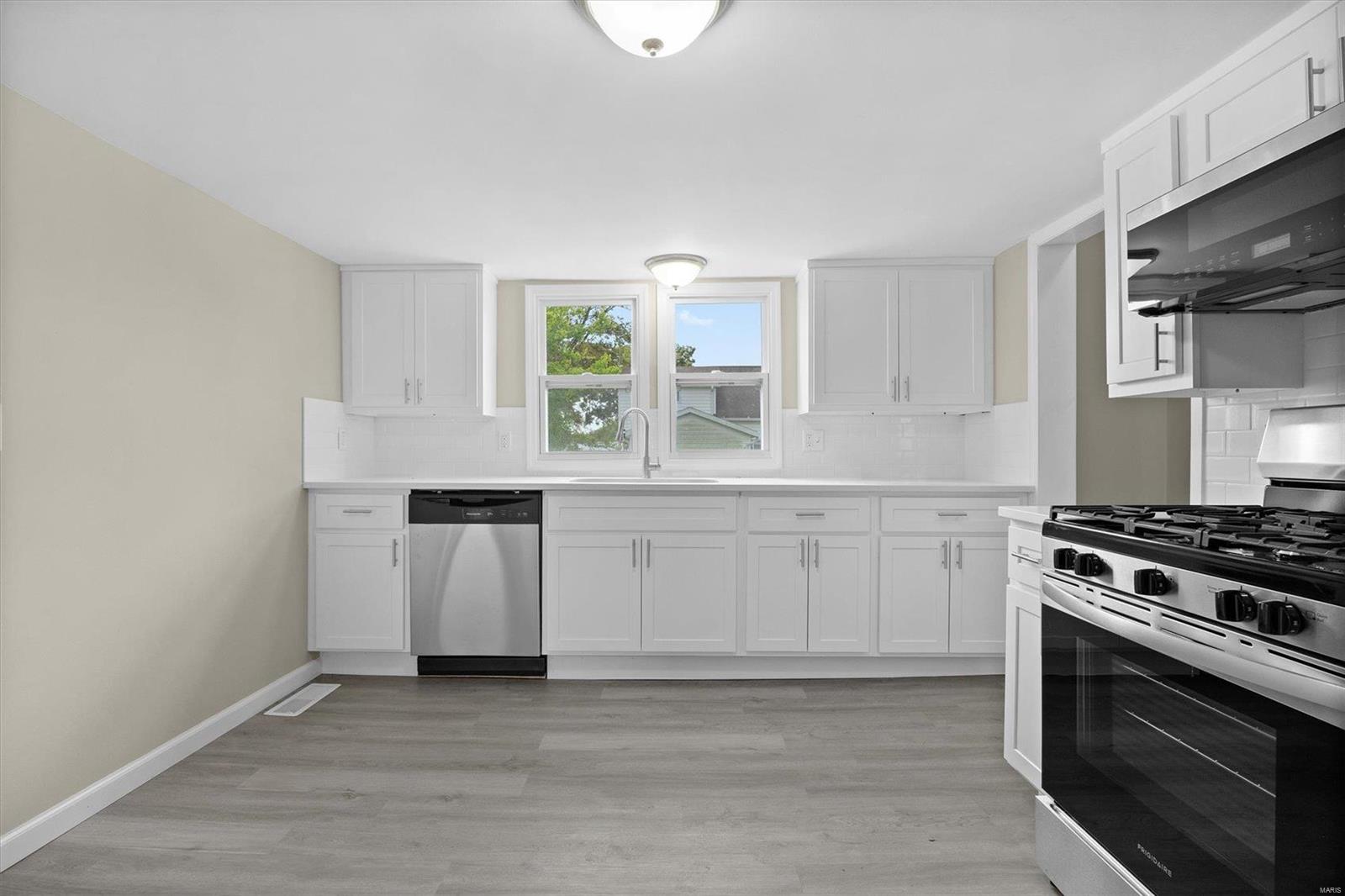 1922 Ames Road Property Photo 6
