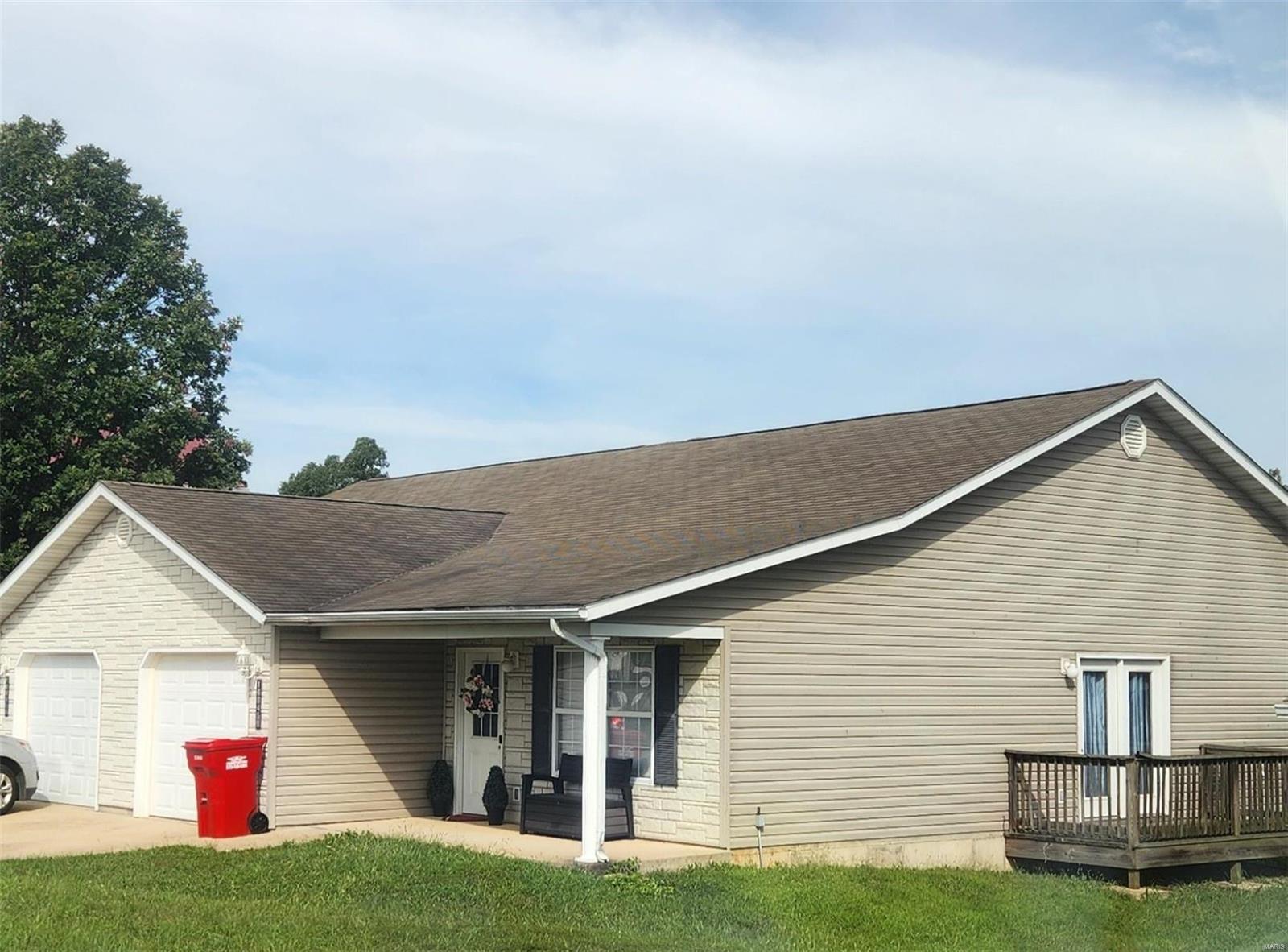 16845 Huntington A & B Property Photo 2