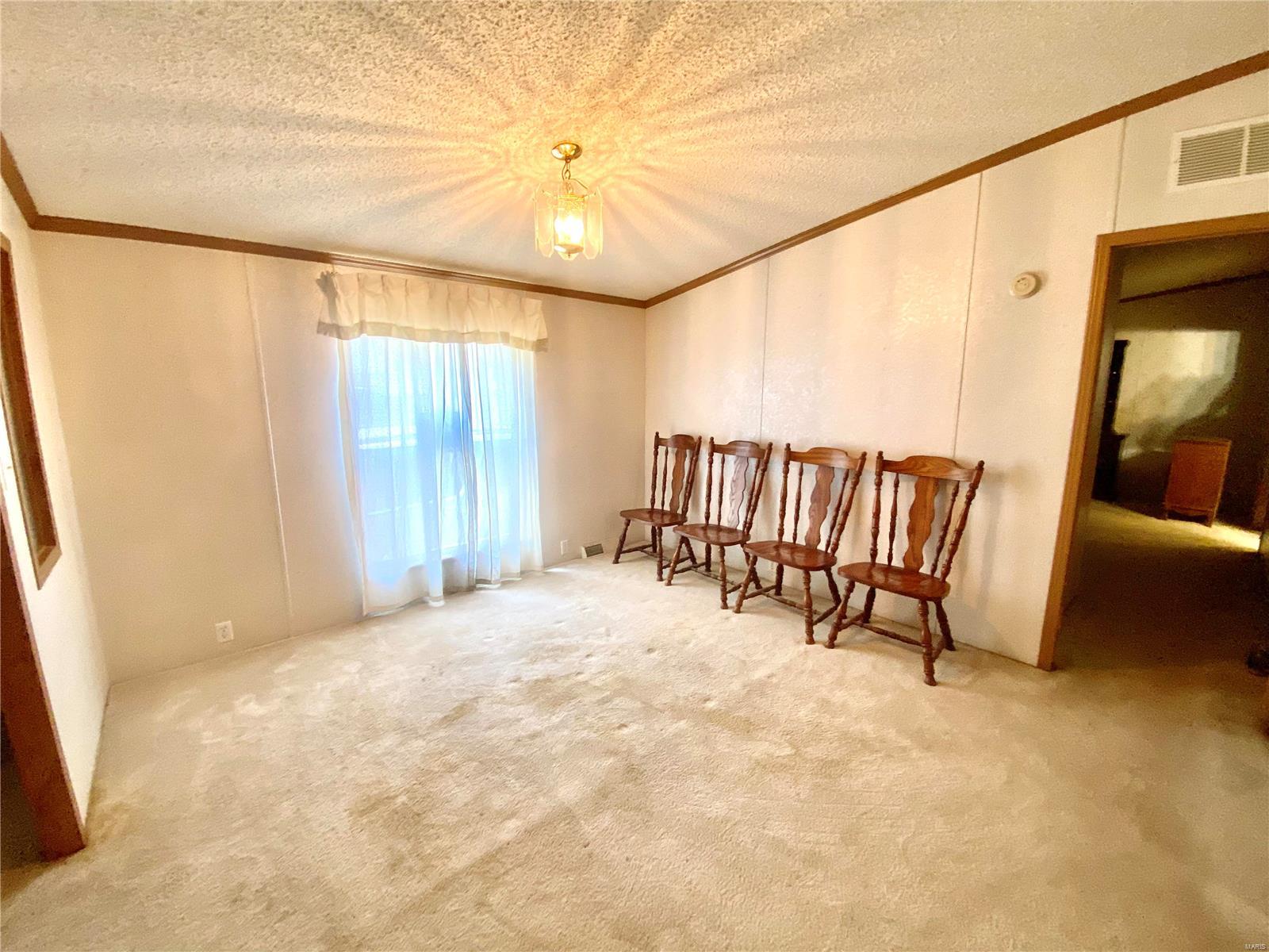 610 N Caldwell Street Property Photo 19