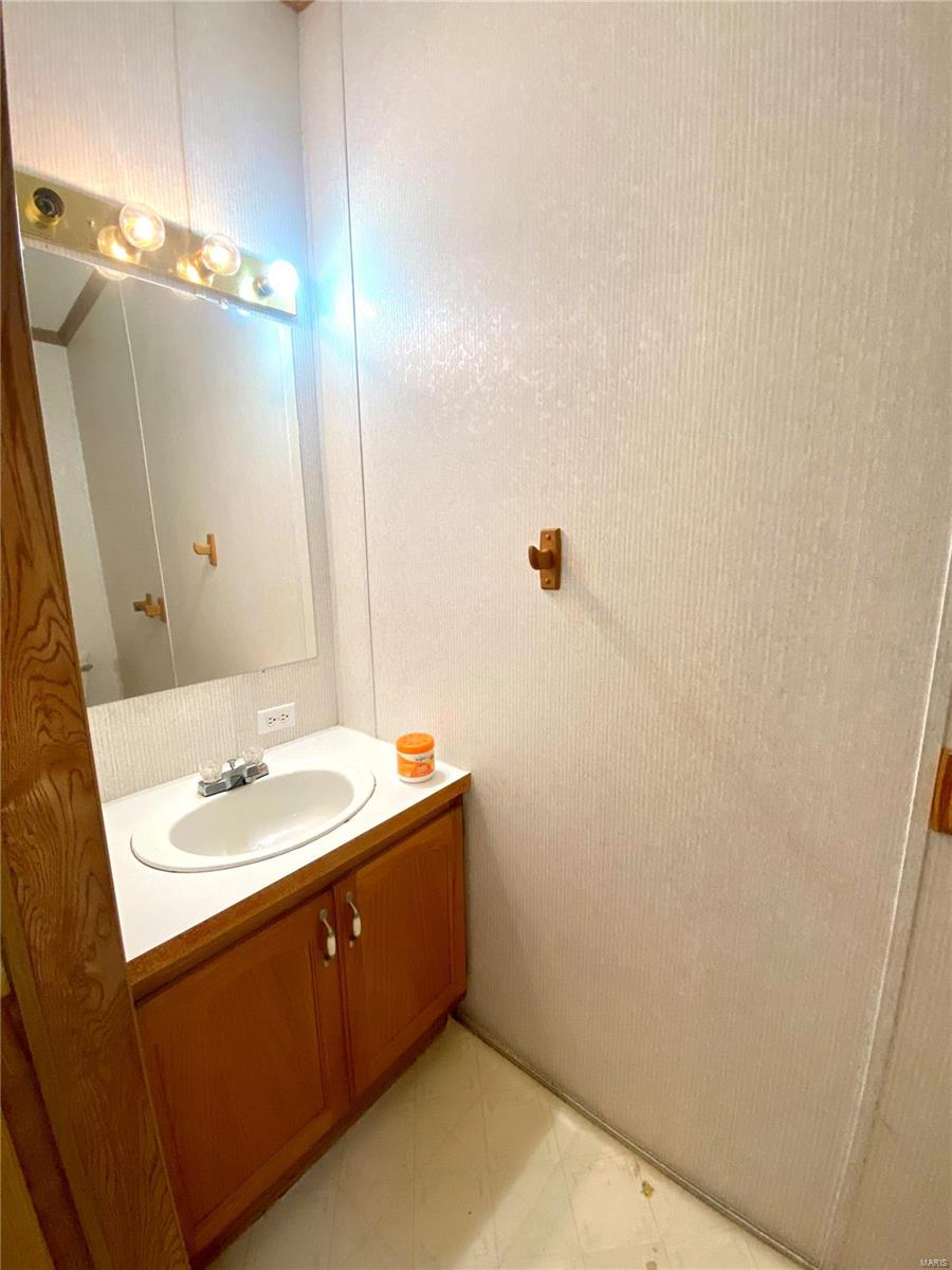 610 N Caldwell Street Property Photo 23