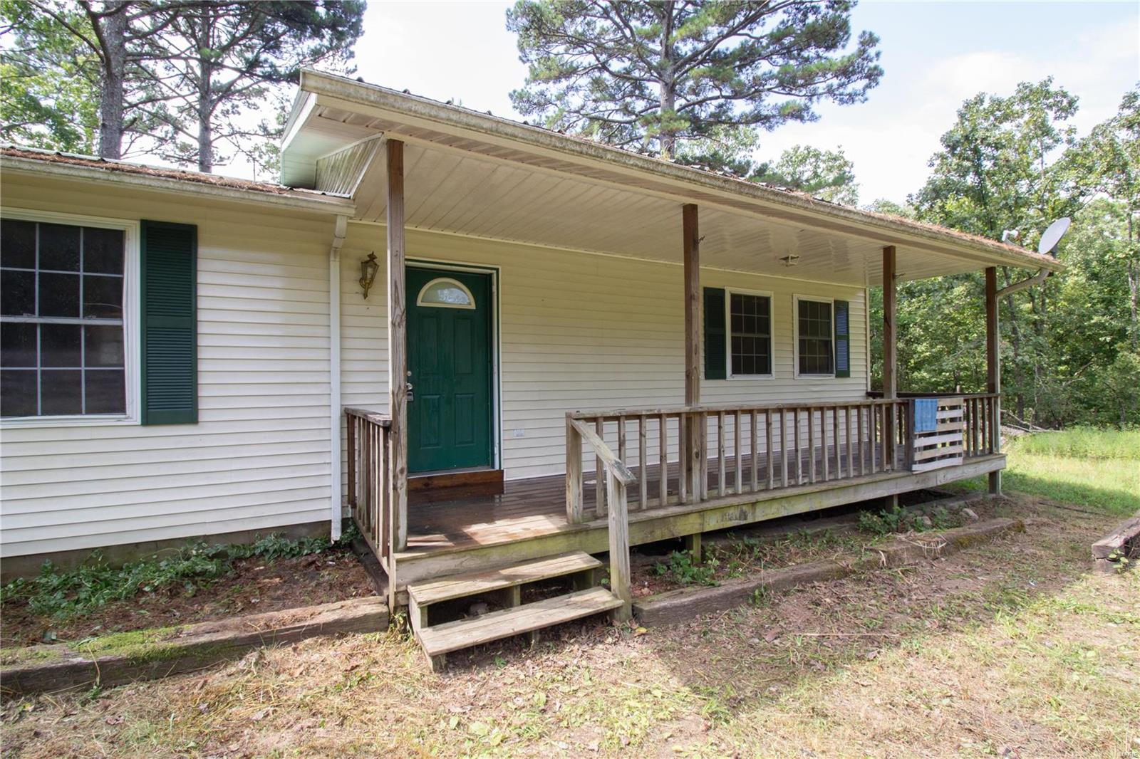 15290 Hoth Road Property Photo 3