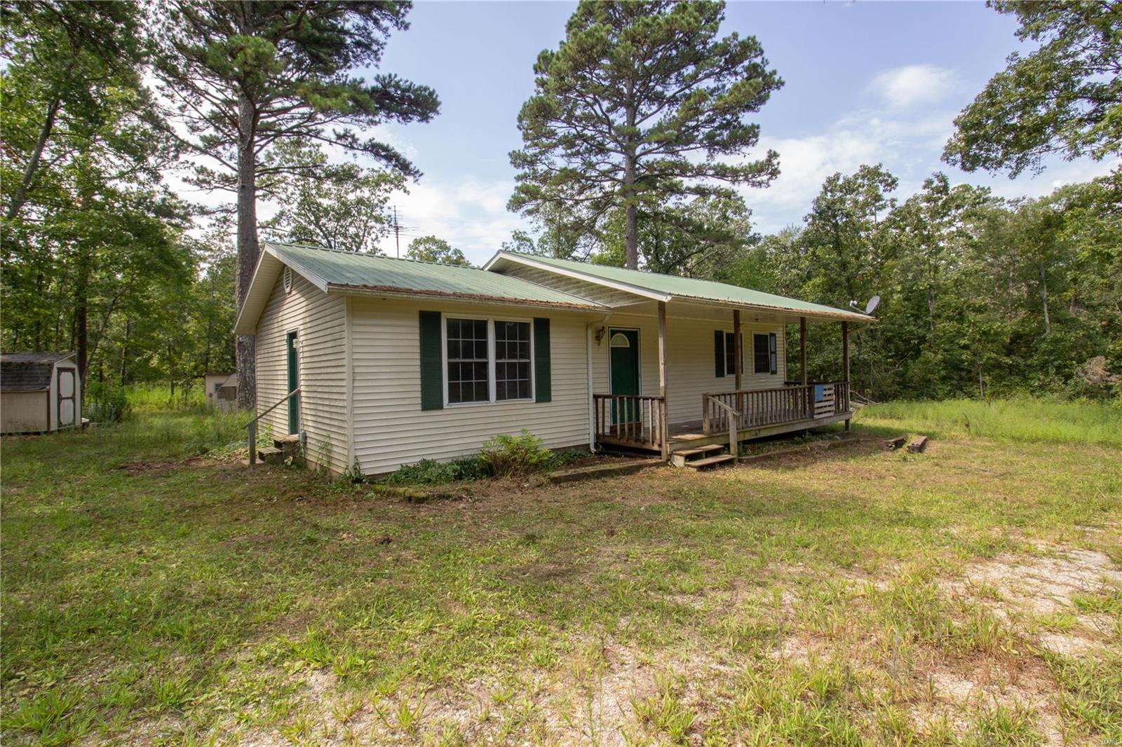 15290 Hoth Road Property Photo 4