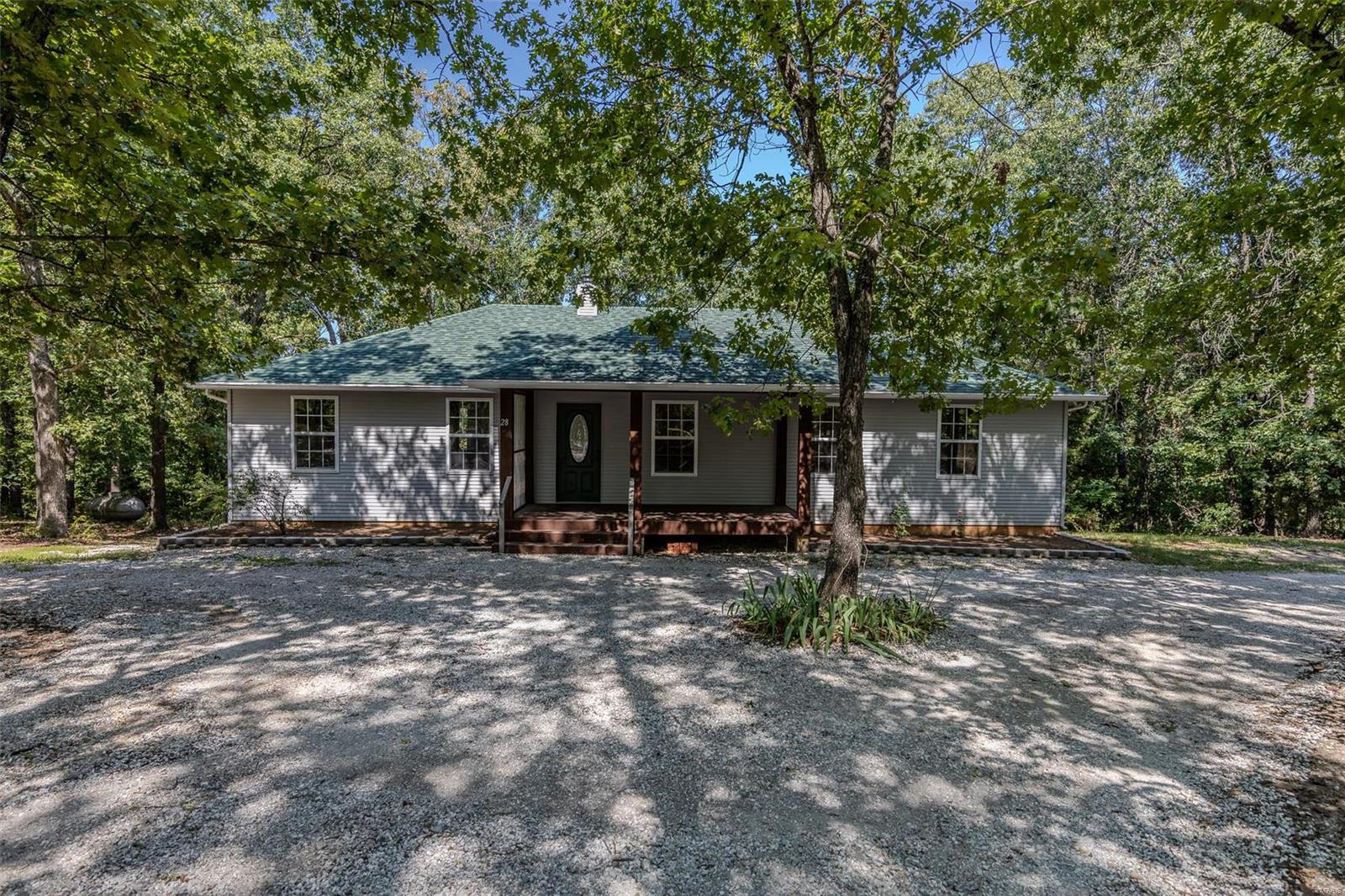 28 Acacia Drive Property Photo 5