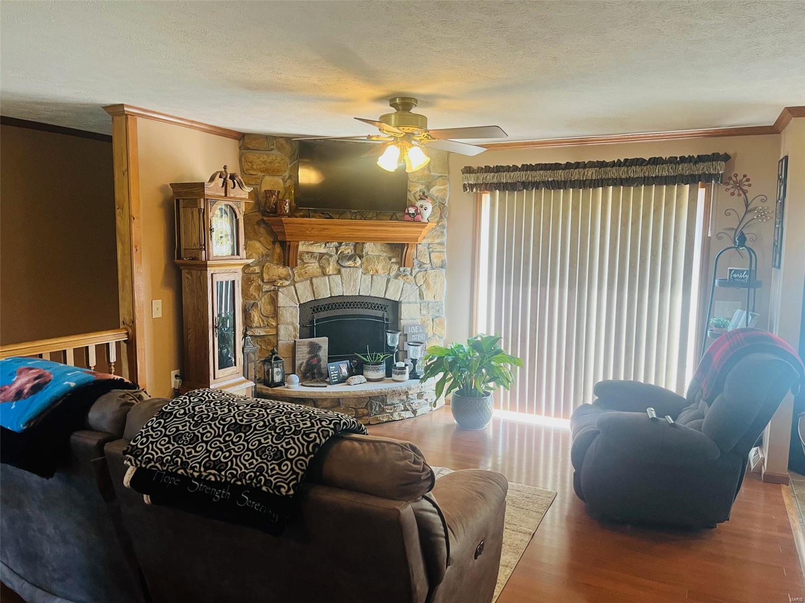 822 Hanley St Property Photo 7