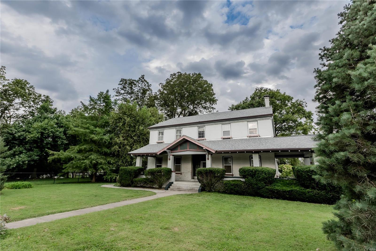 111 N Walnut Street Property Photo 2
