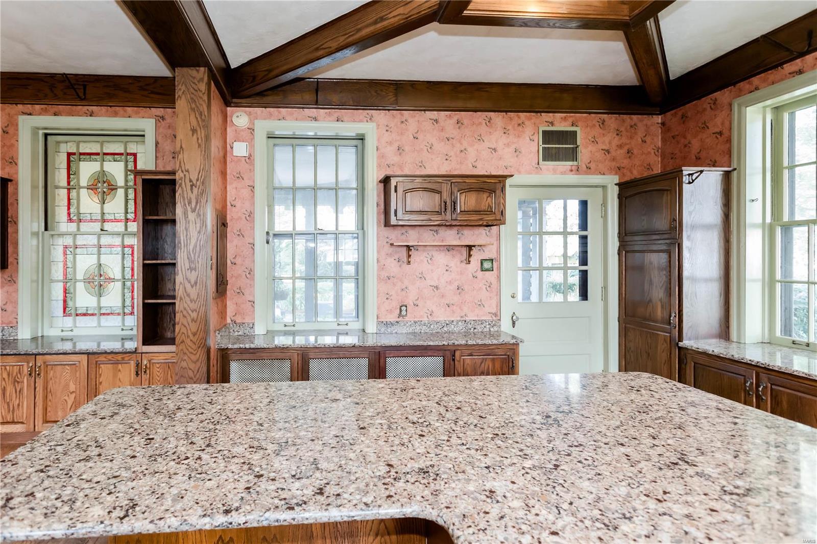 111 N Walnut Street Property Photo 44