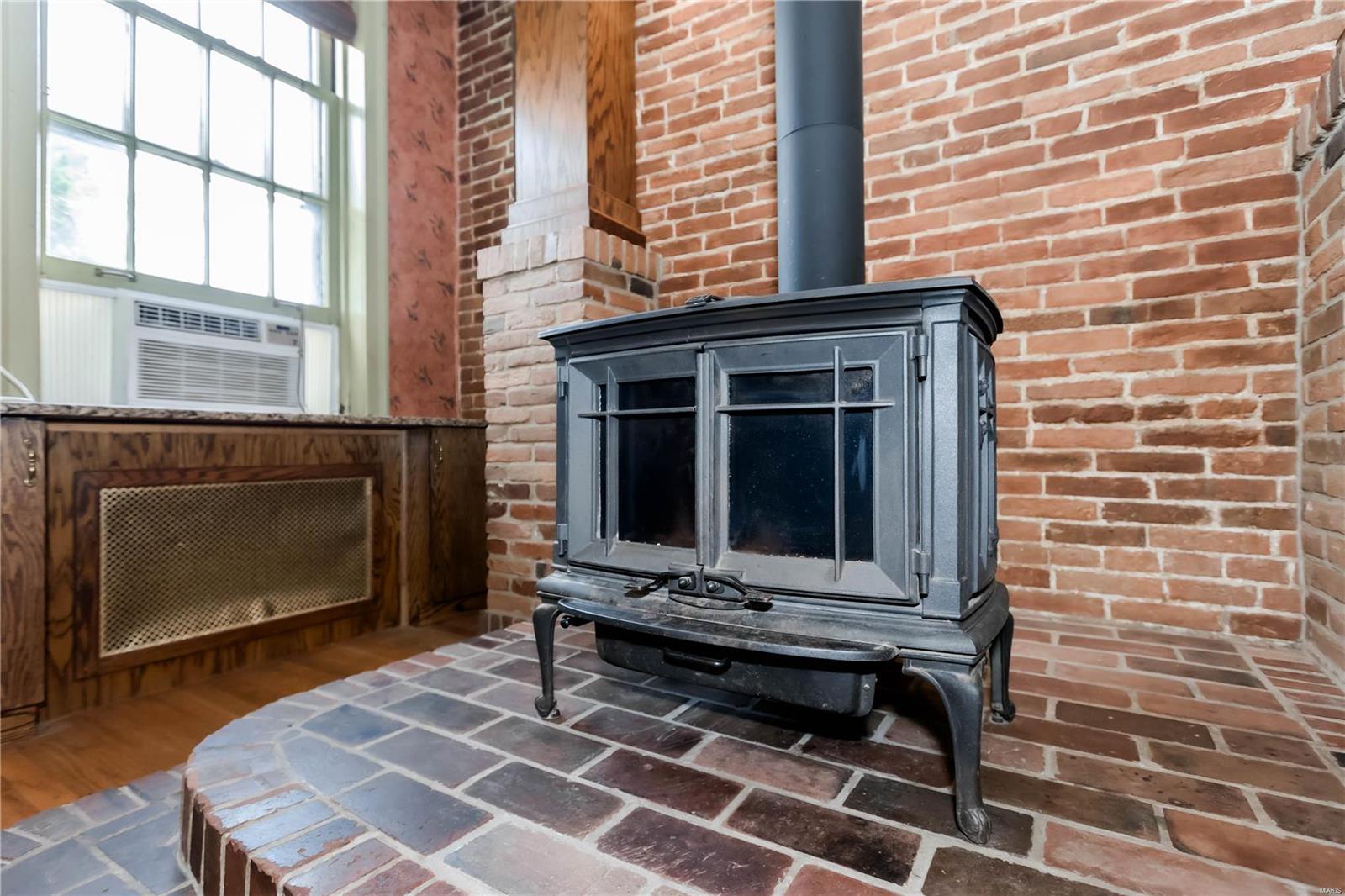111 N Walnut Street Property Photo 48