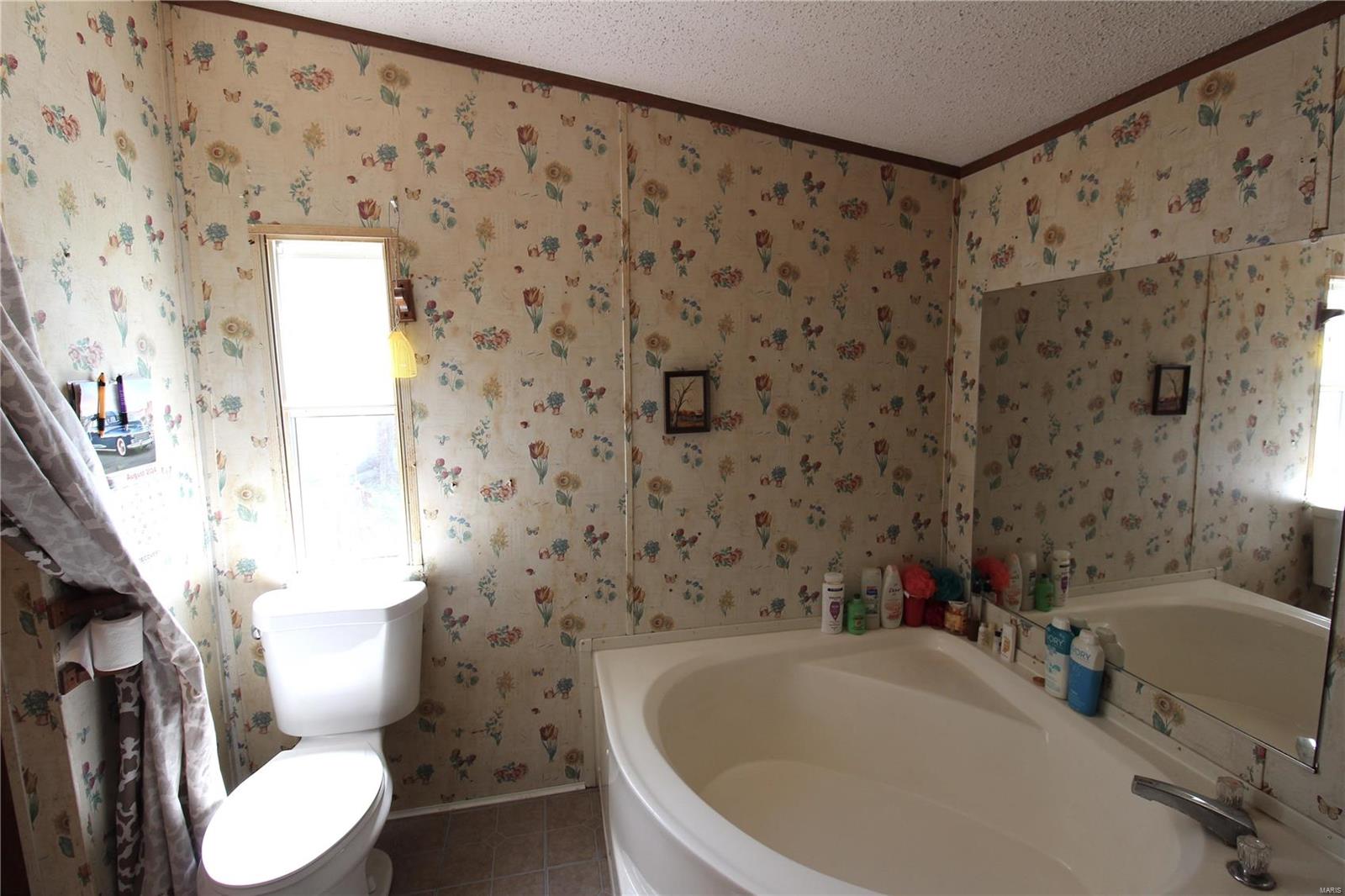 12433 State Route 101 Property Photo 15