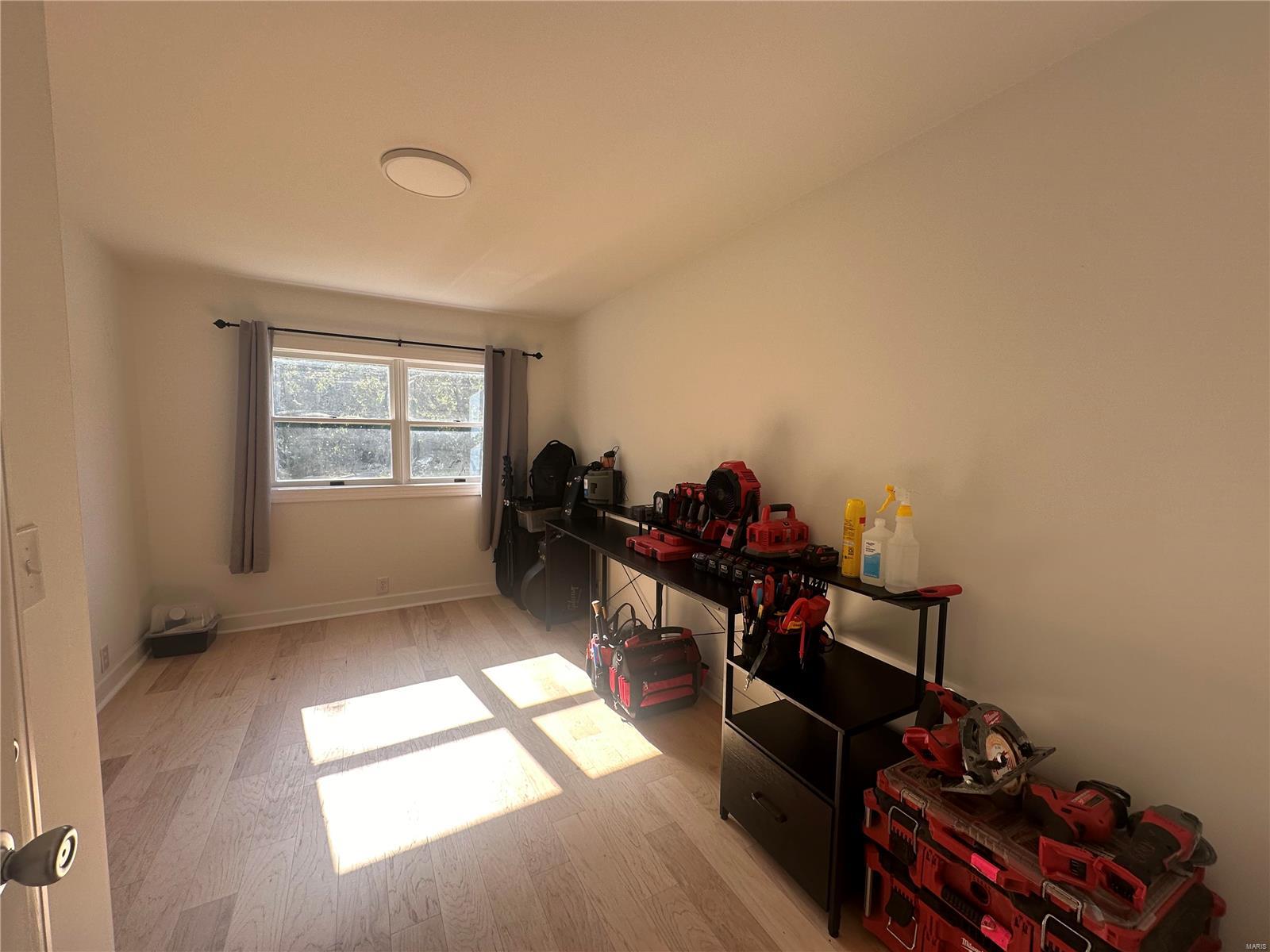 17260 Carver Drive Property Photo 10