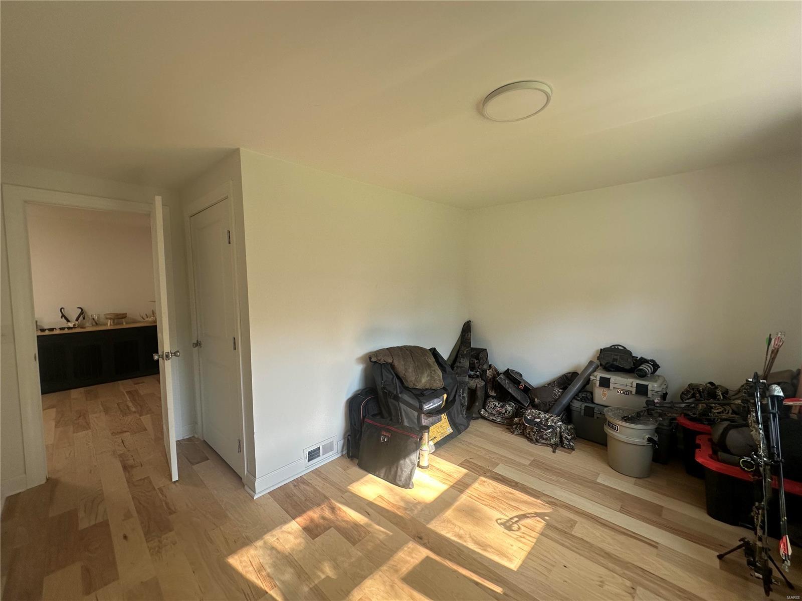 17260 Carver Drive Property Photo 11