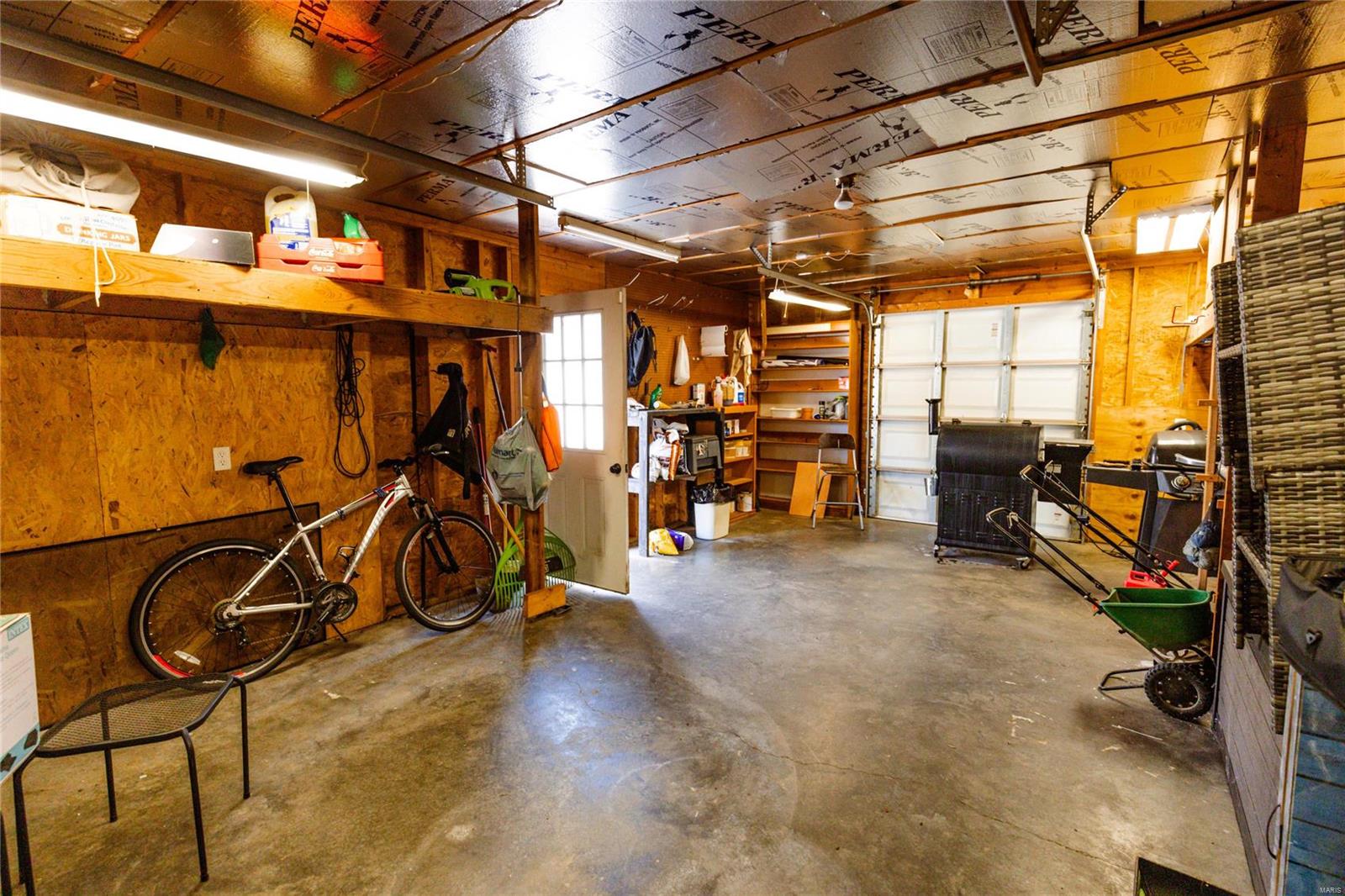 913 Plantation Property Photo 35