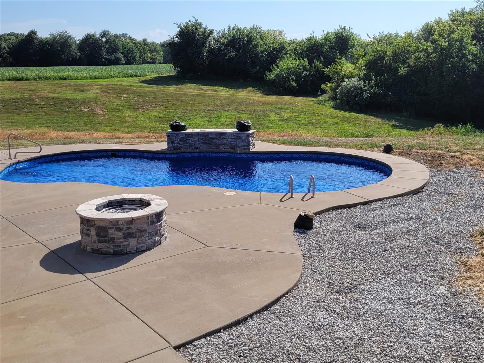 10359 Bounds Road Property Photo 42
