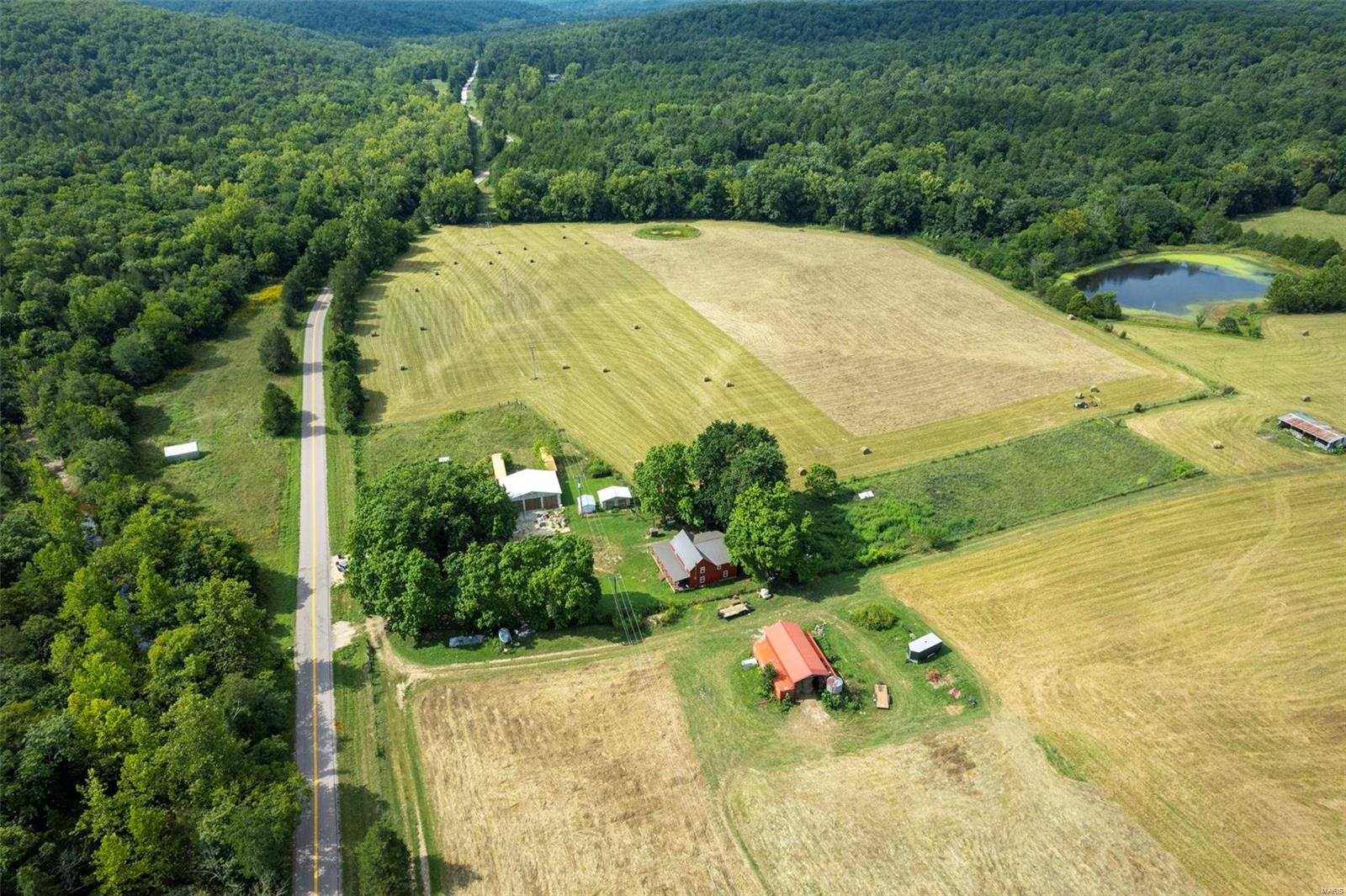 9965 Highway O Property Photo 2