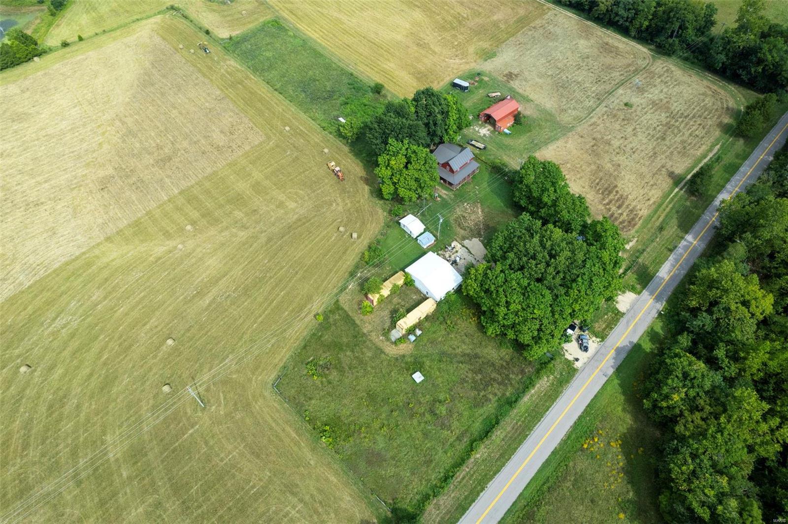9965 Highway O Property Photo 23