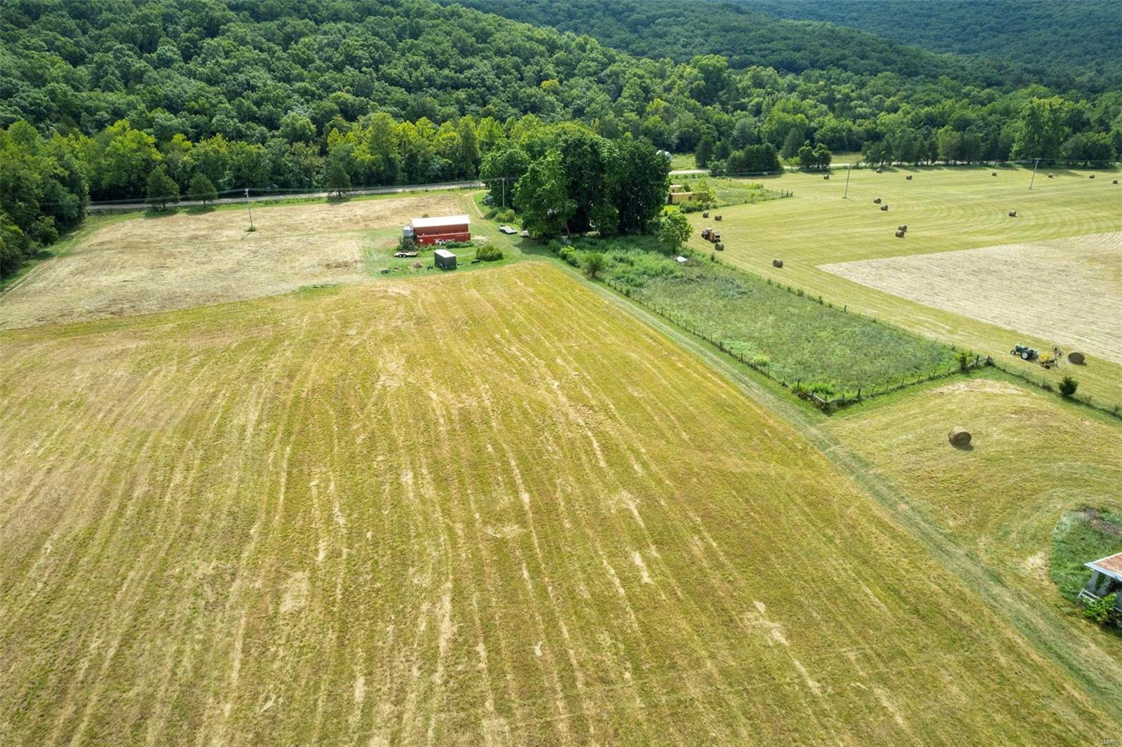 9965 Highway O Property Photo 28