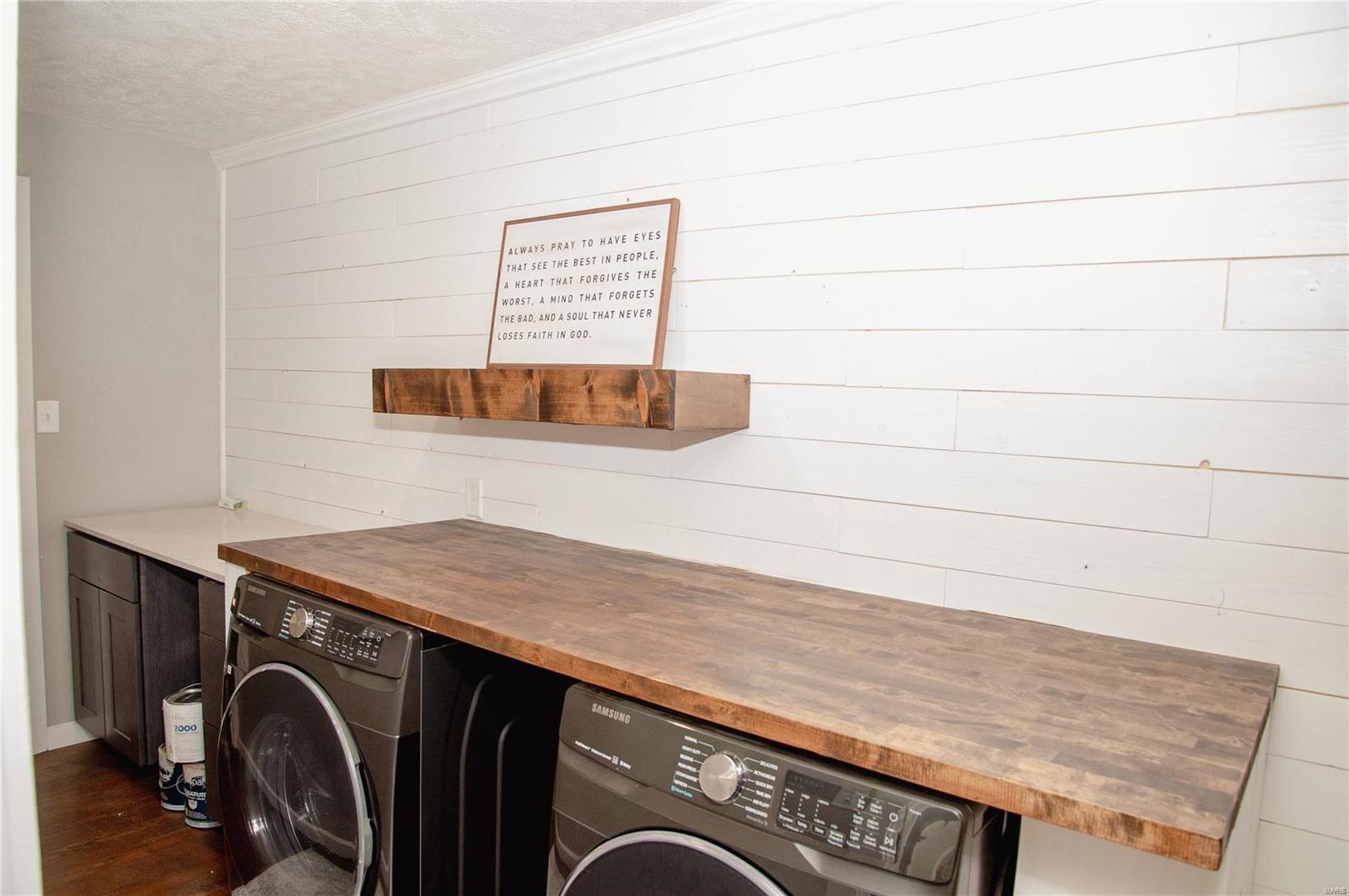 900 Dillworth Property Photo 12