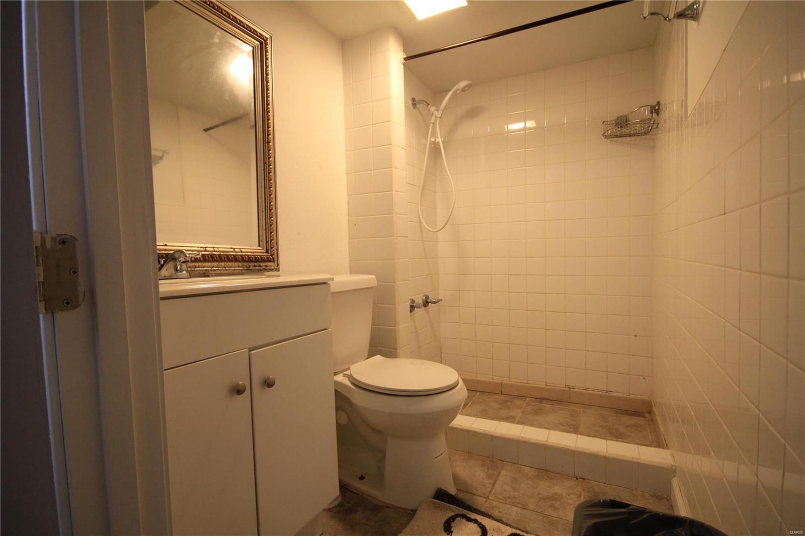4610 Leona St. Property Photo 8