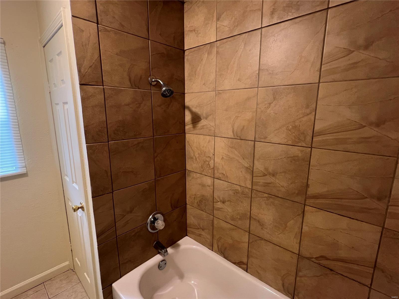 1001 Water Street Property Photo 4