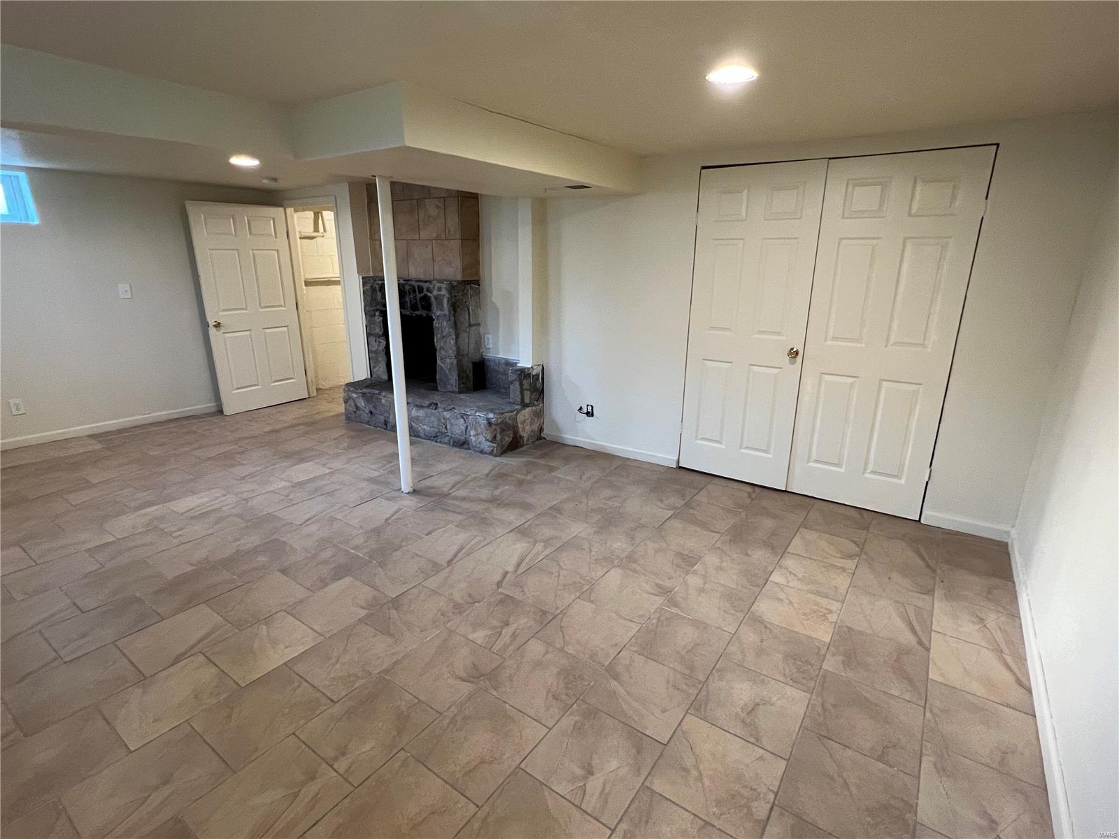 1001 Water Street Property Photo 5