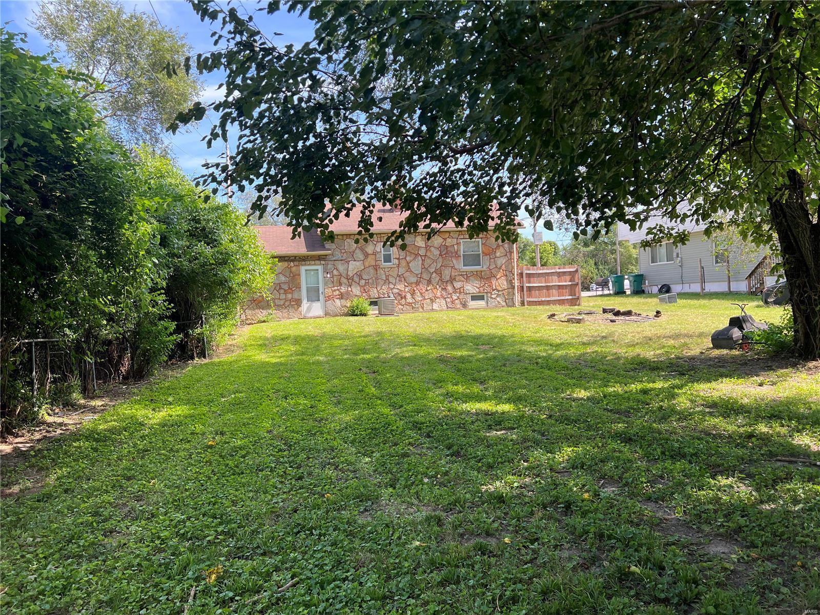 1001 Water Street Property Photo 6