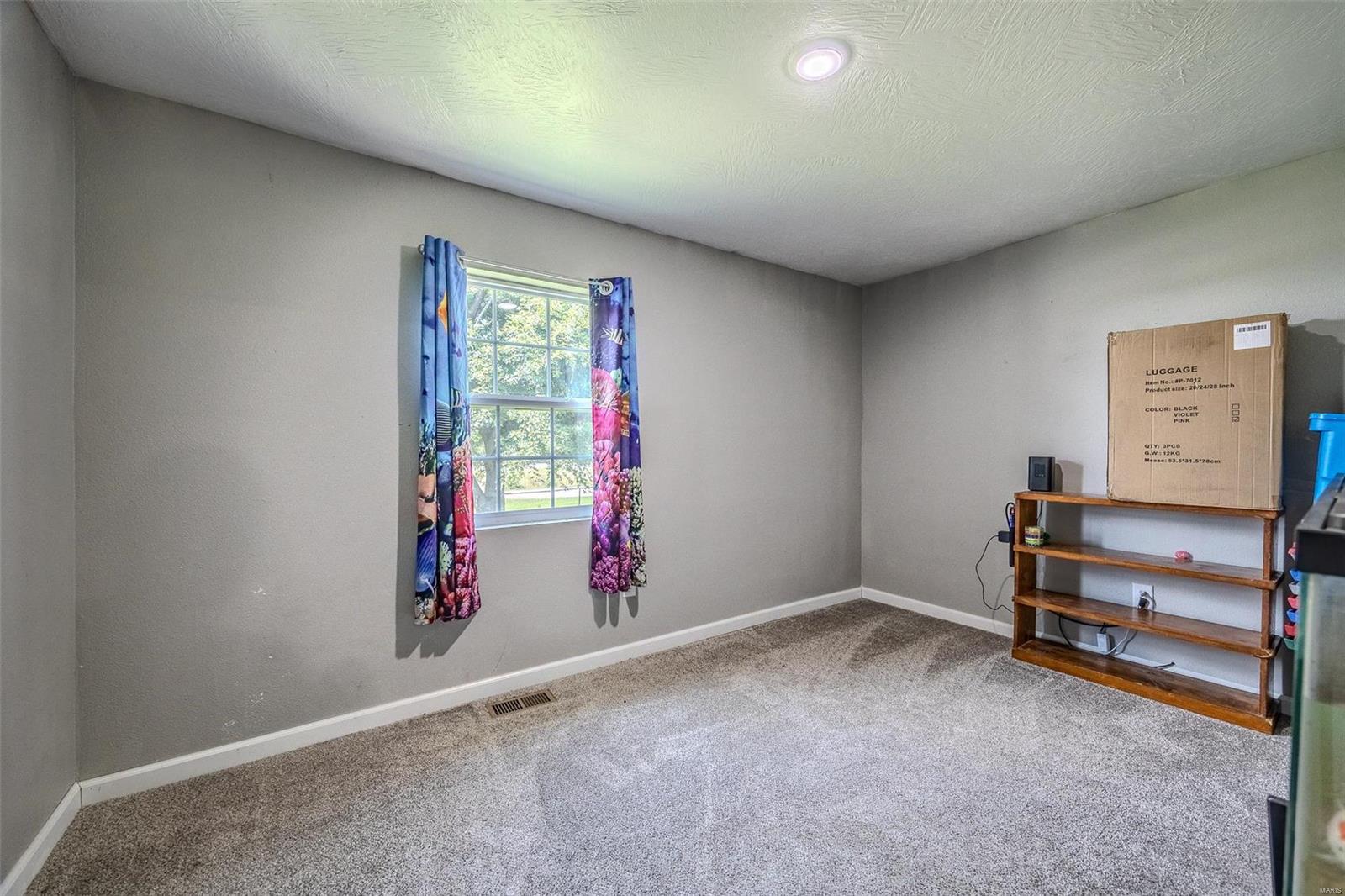 25492 Pennington Drive Property Photo 10