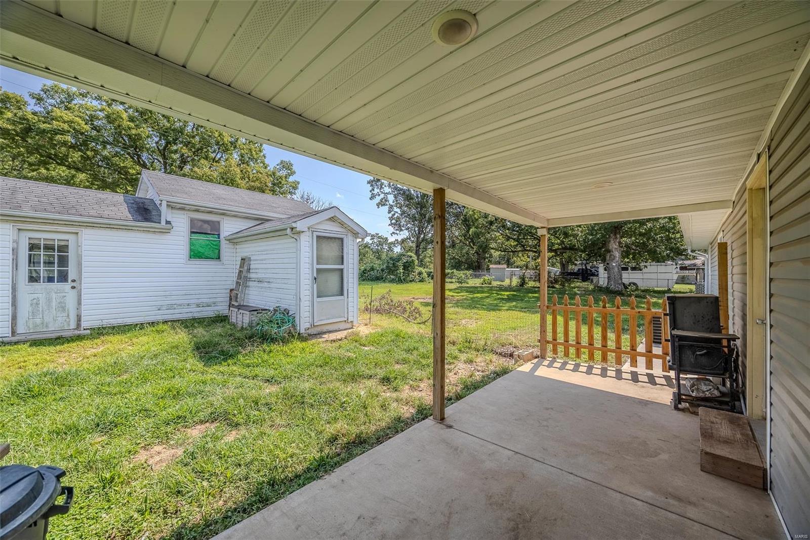 25492 Pennington Drive Property Photo 19