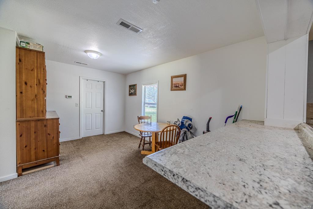 25402 Grindstone Road Property Photo 9